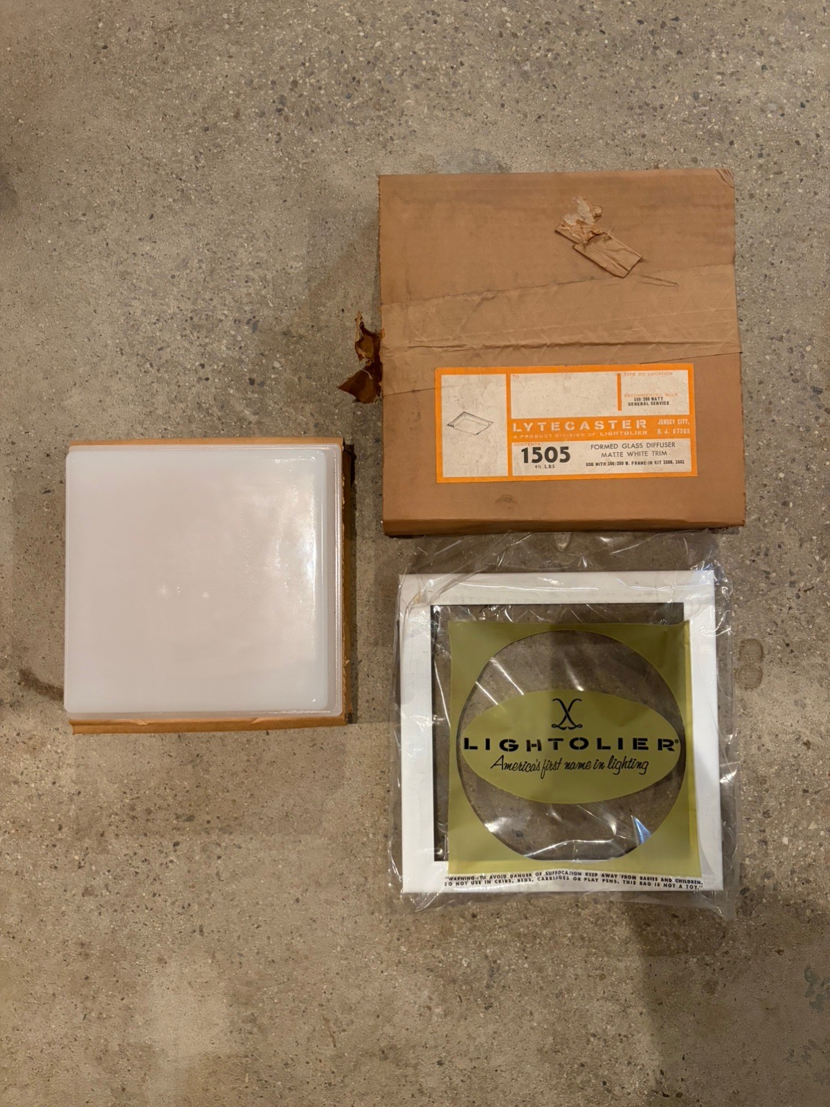 Vintage Lightolier Lytecaster Mid-century Modern Opal Glass Ceiling Light NOS