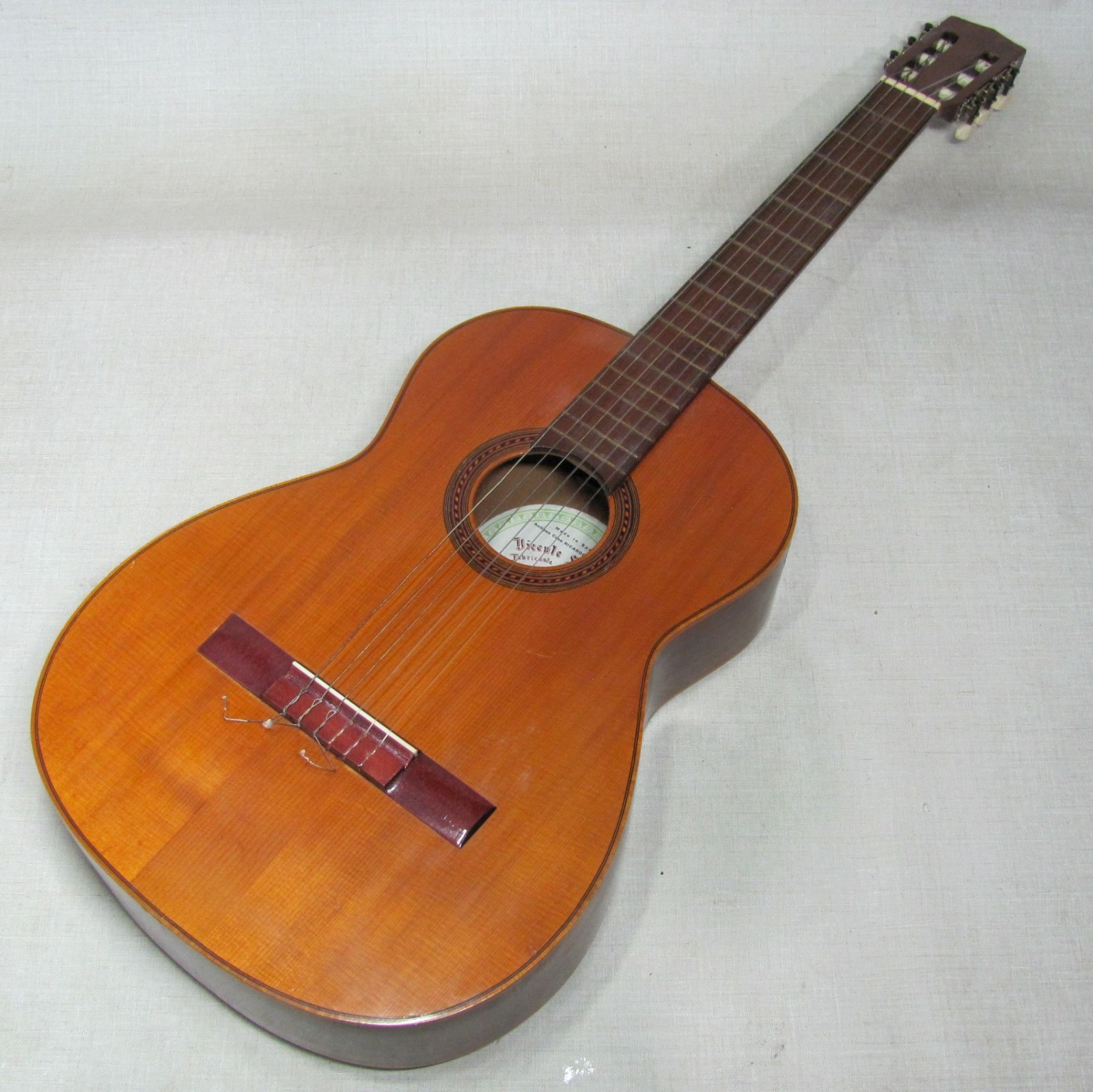 VINTAGE VICENTE SANCHIS CLASSICAL GUITAR SPAIN VALENCIA NYLON STRING GUITAR