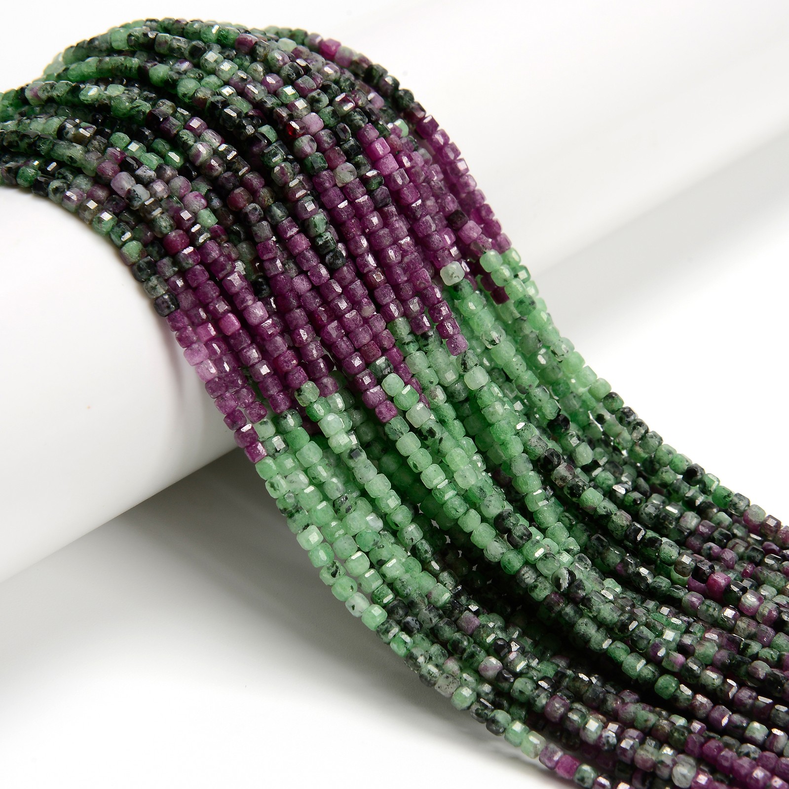 Natural Gradient Ruby Zoisite Faceted Cube Beads Size 2mm 15.5'' Strand