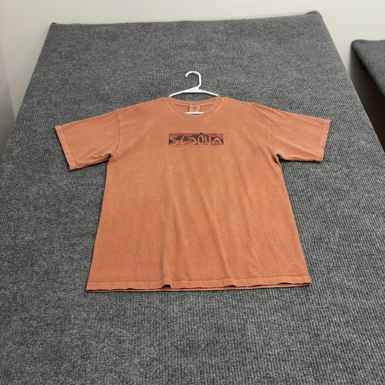 Vintage Earth Creations T Shirt L Orange Cotton Sedona Red Dirt Graphic Outdoor