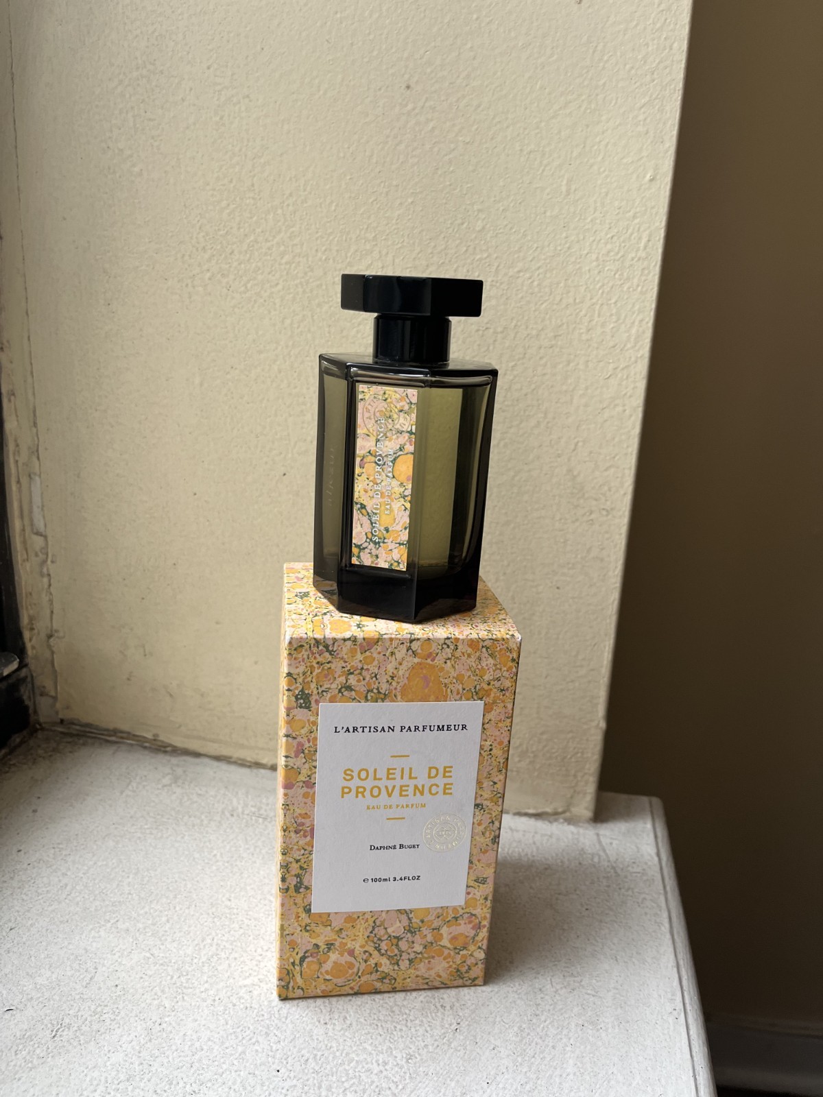 Soleil de Provence by L'Artisan Parfumeur, Eau de Parfum. 100ml almost full Soleil de Provence by L'Artisan Parfumeur, Eau de Parfum. 100ml almost full