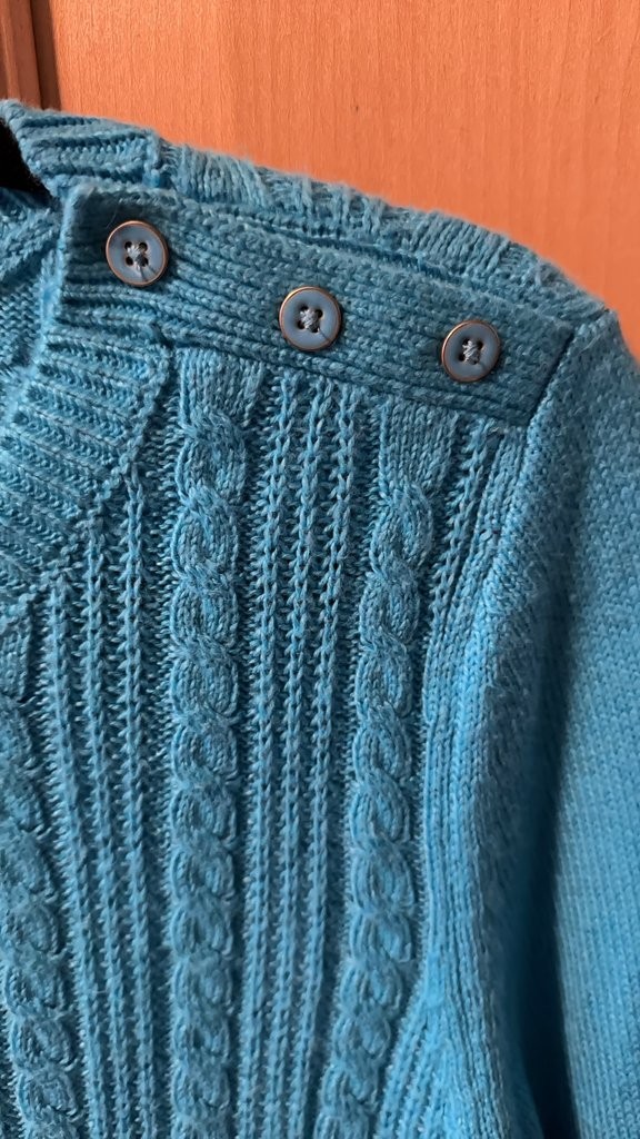NWT Talbots Women\'s Blue Cable Knit Sweater with Button Detail S