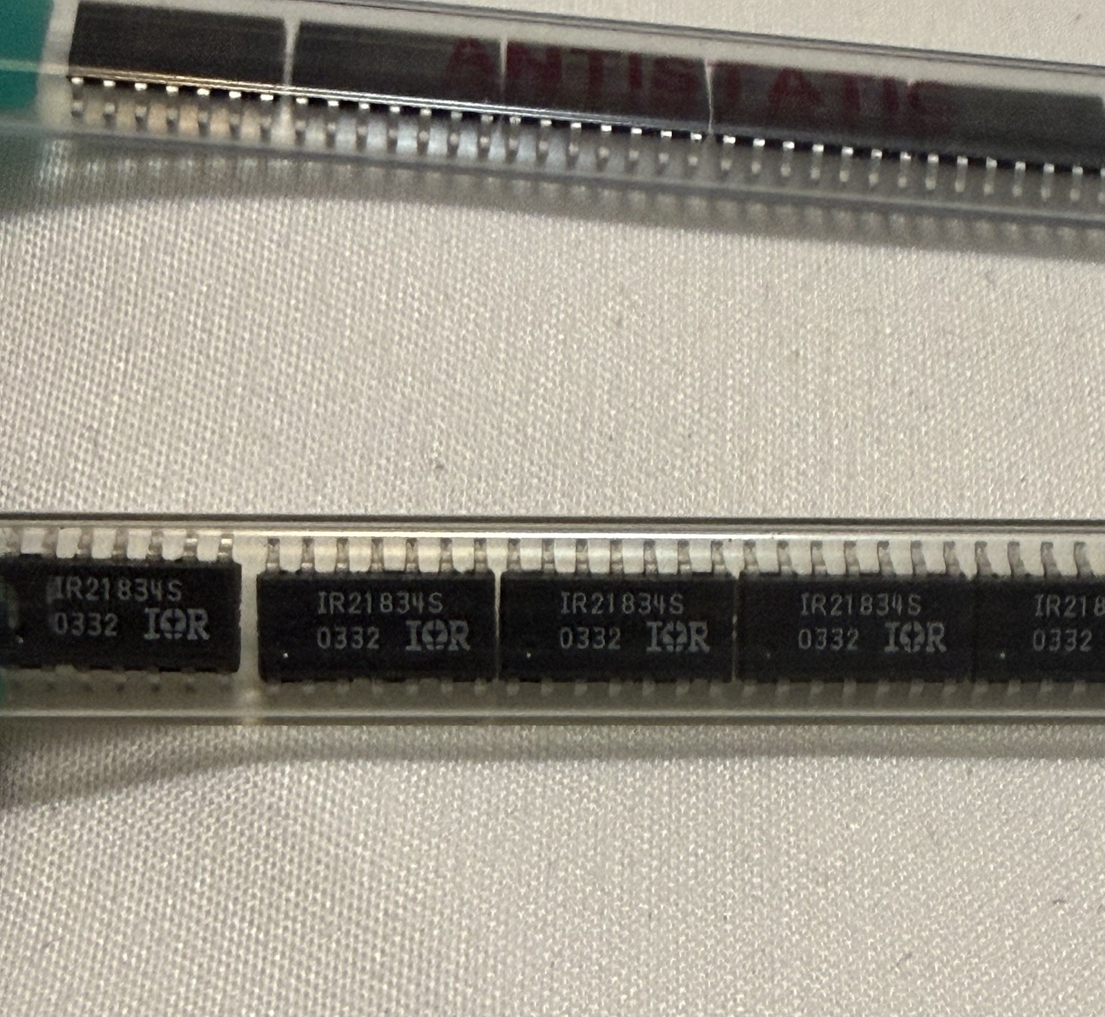 47x IR21834S Half Bridge Gate Driver IC SOIC-14 Genuine International Rectifier
