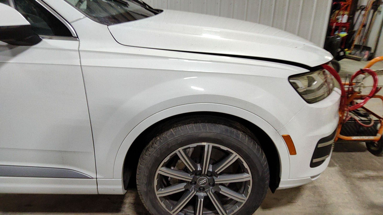 17-24 Audi Q7 OEM Right Passenger Fender (Glacier White 2Y2Y) NICE
