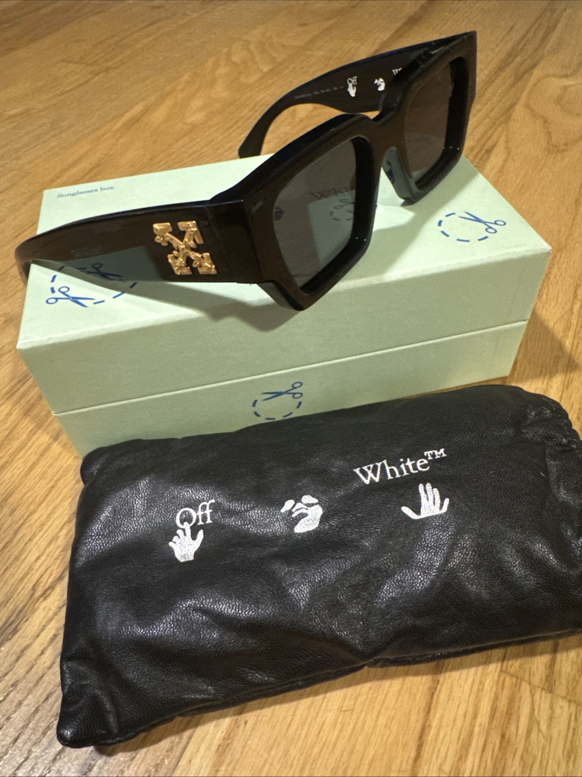 OFF-WHITE Mari Men’s Sunglasses Rectangle Black Virgil abloh Designer