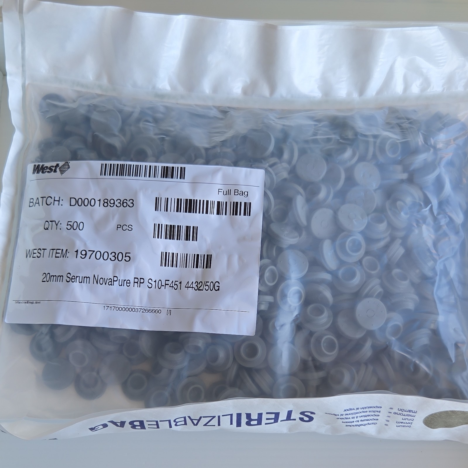 West 20mm Serum NovaPure RP S10-F451 Stoppers MPN 19700305, 500 pcs West 20mm Serum NovaPure RP S10-F451 Stoppers MPN 19700305, 500 pcs