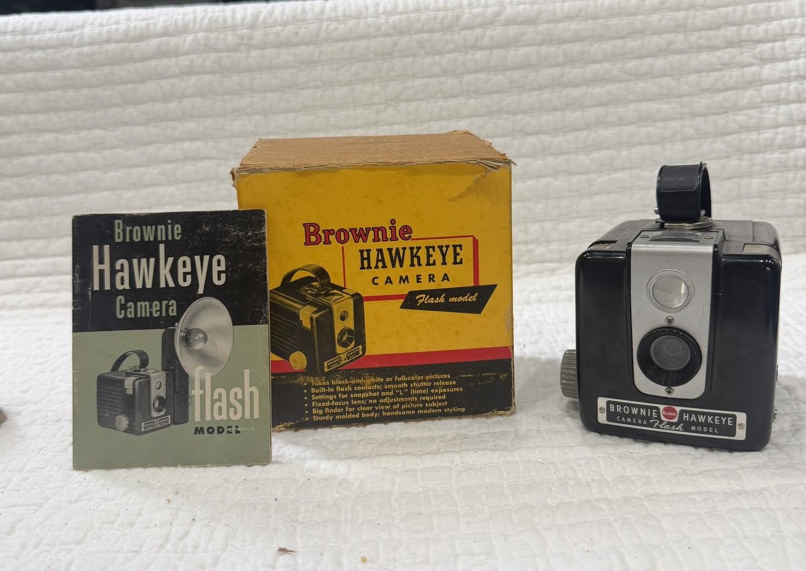 Vintage Kodak Brownie Hawkeye Flash Model Camera Original Box Manual