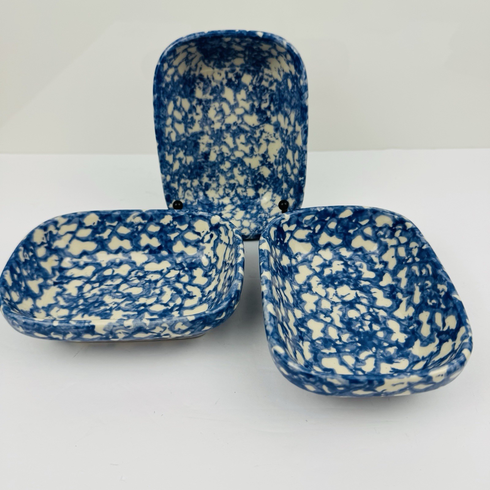 VTG Gerald Henn Blue Spongeware Pottery Lot 3 Roseville Ohio Dishes Tumbler