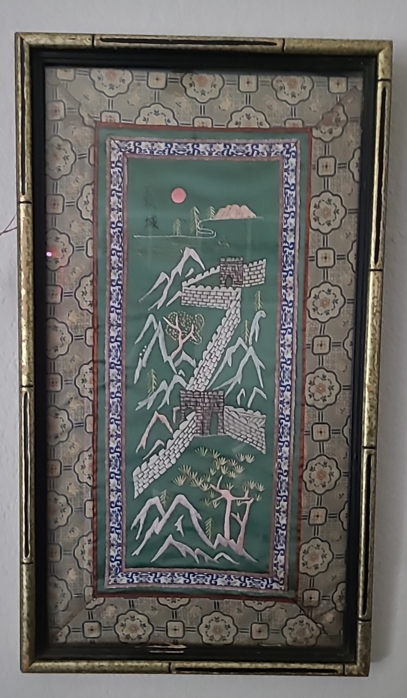 Antique Chinese Silk Embroidery Framed The Great Wall 18 inchs Antique Chinese Silk Embroidery Framed The Great Wall 18 inchs