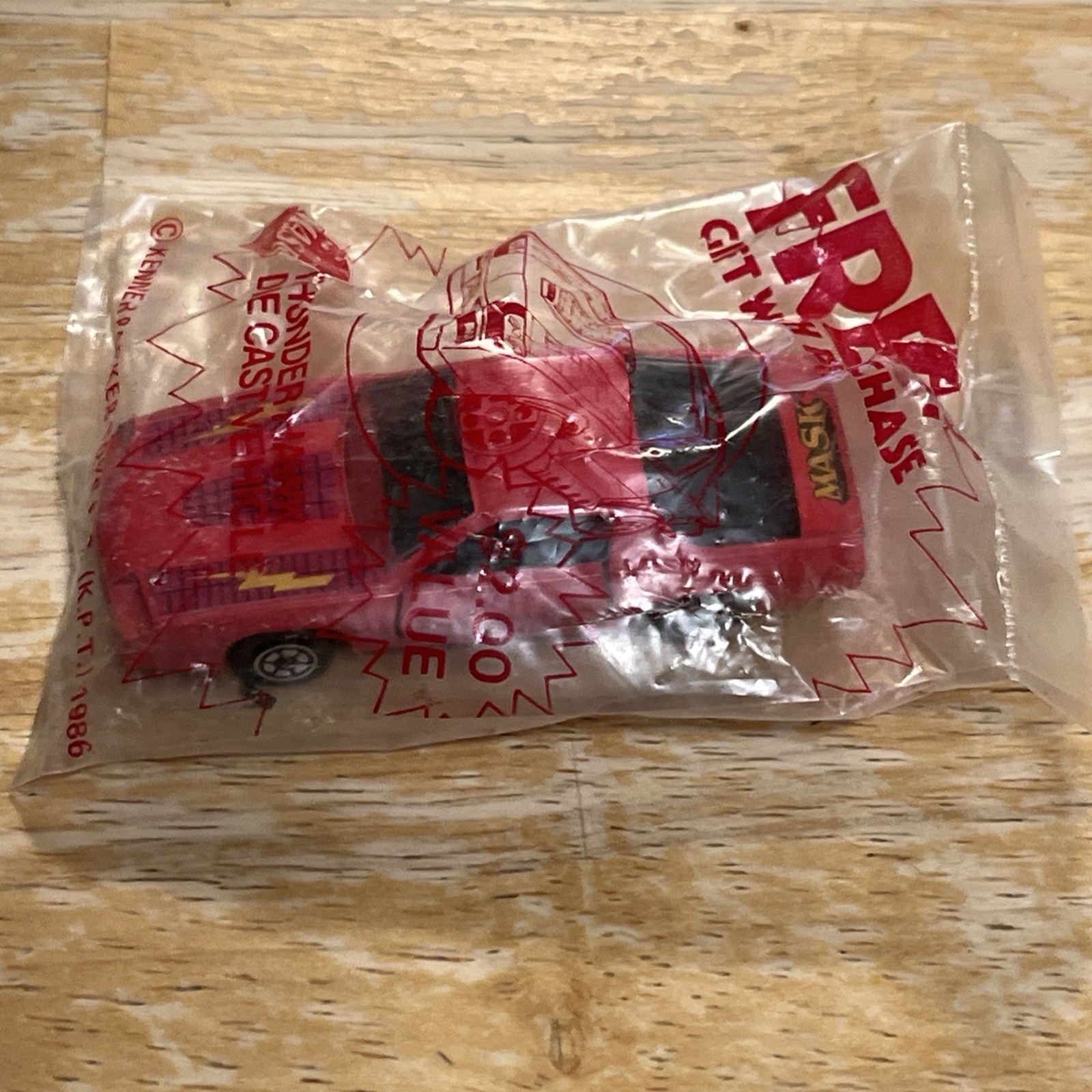 1986 MASK Thunder Hawk Yatming die cast  car Kenner figure Rare Sealed