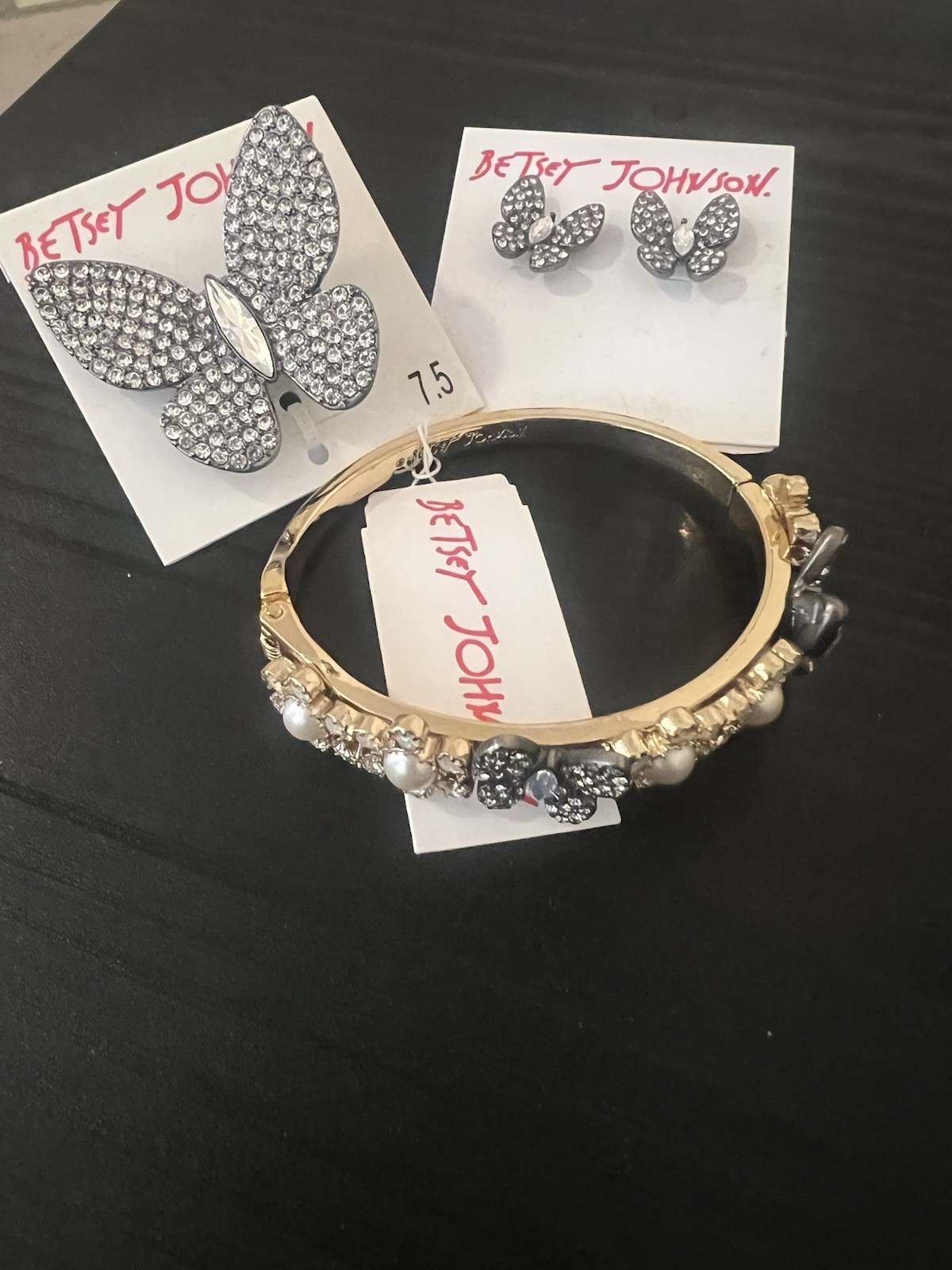 Betsey Johnson Betseyton Earrings and Bracelet Set- Rare-G3 Betsey Johnson Betseyton Earrings and Bracelet Set- Rare-G3