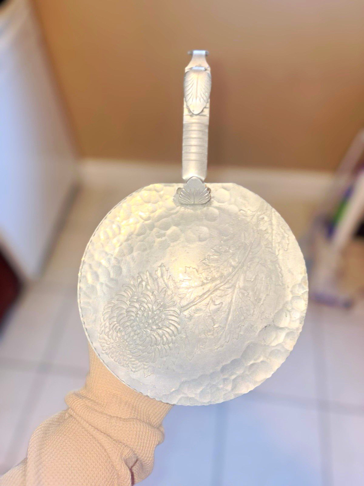 Vintage 1950’s “silent butler”