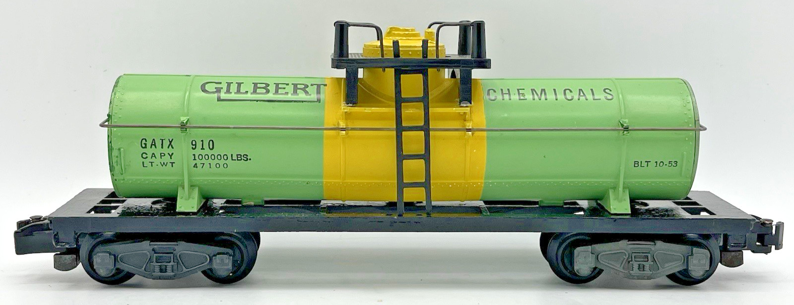 Gilbert American Flyer 910 Gilbert Chemicals Single-Dome Tank Car Gilbert American Flyer 910 Gilbert Chemicals Single-Dome Tank Car
