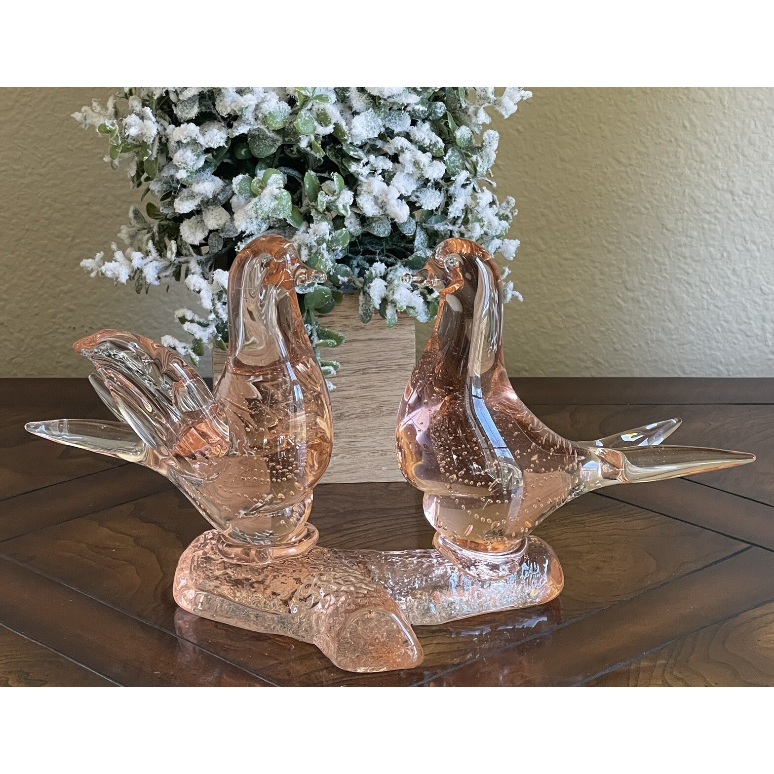 Arte Murano ICET Love Birds On Branch Figurine 12.5x6.5 Inch Peach Pink Bubbles