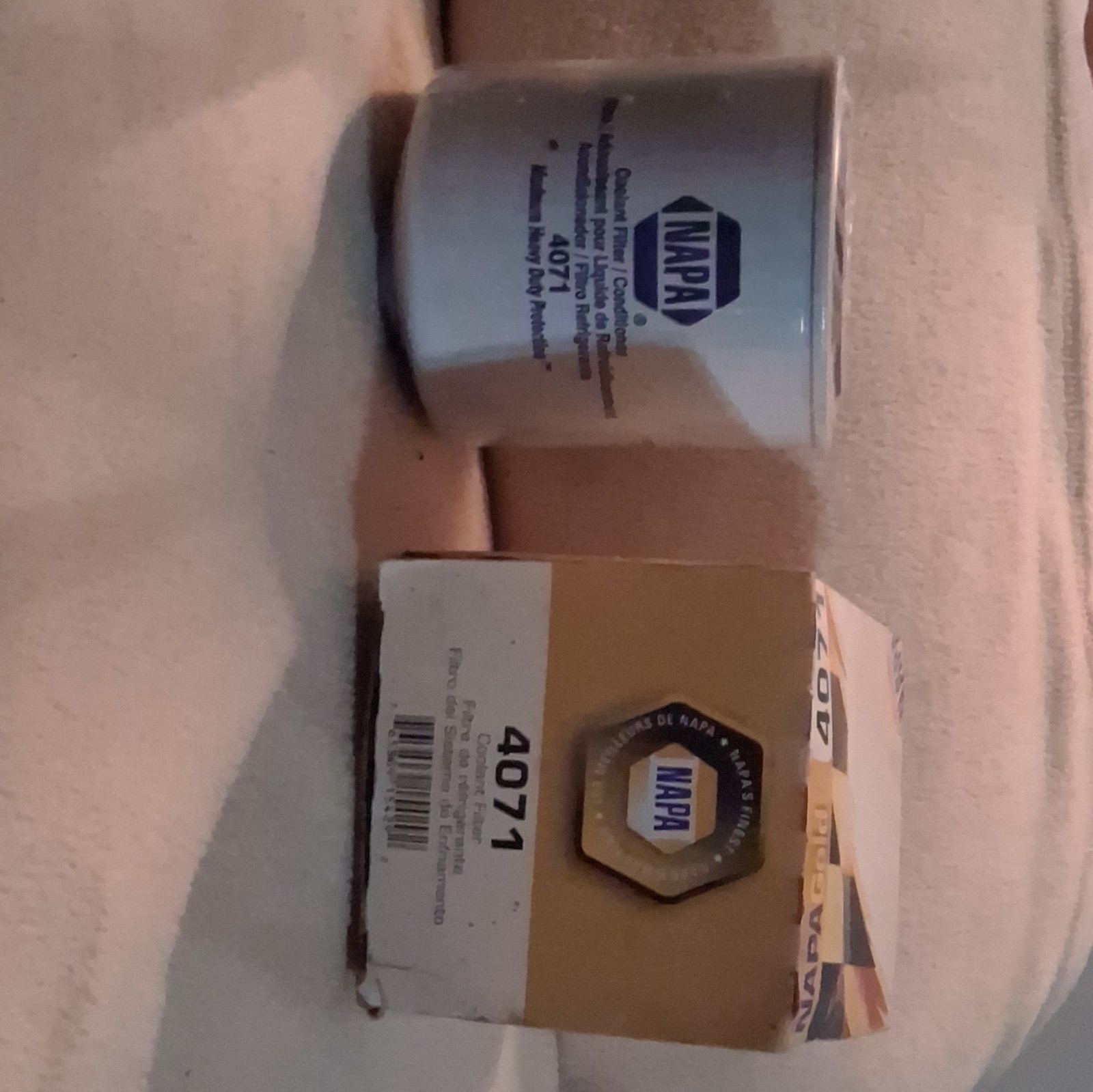 New NOS NAPA Gold Cooling System Filter 4071 New NOS NAPA Gold Cooling System Filter 4071