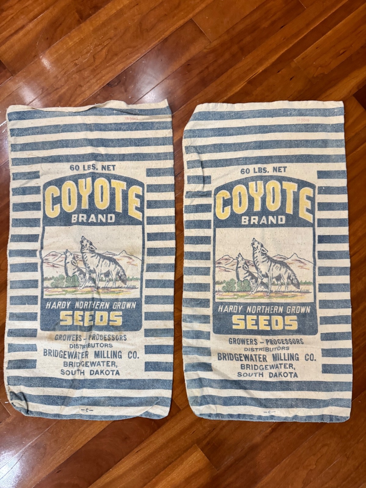 Coyote Brand Seed Sack - Very Rare - Vintage - Lot of 2 Coyote Brand Seed Sack - Very Rare - Vintage - Lot of 2