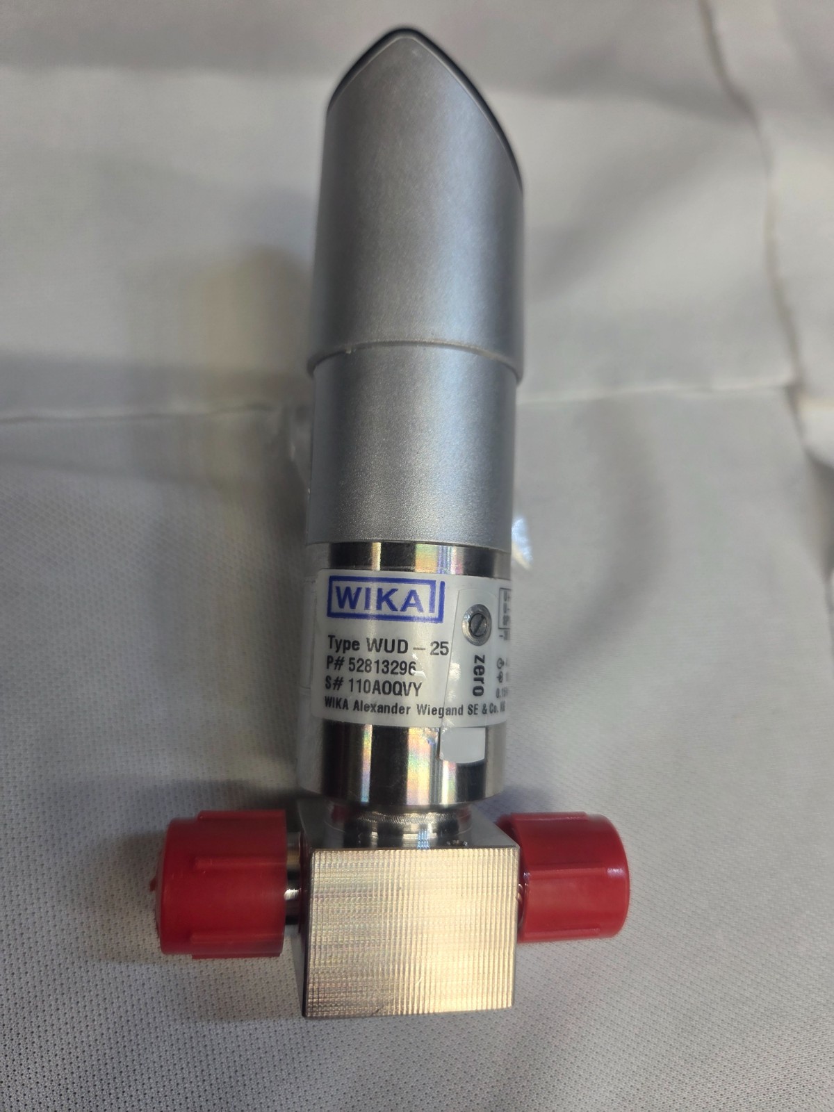 NEW Wika WUD-25 Ultra High Purity Transducer Flow Through with Display 52922629