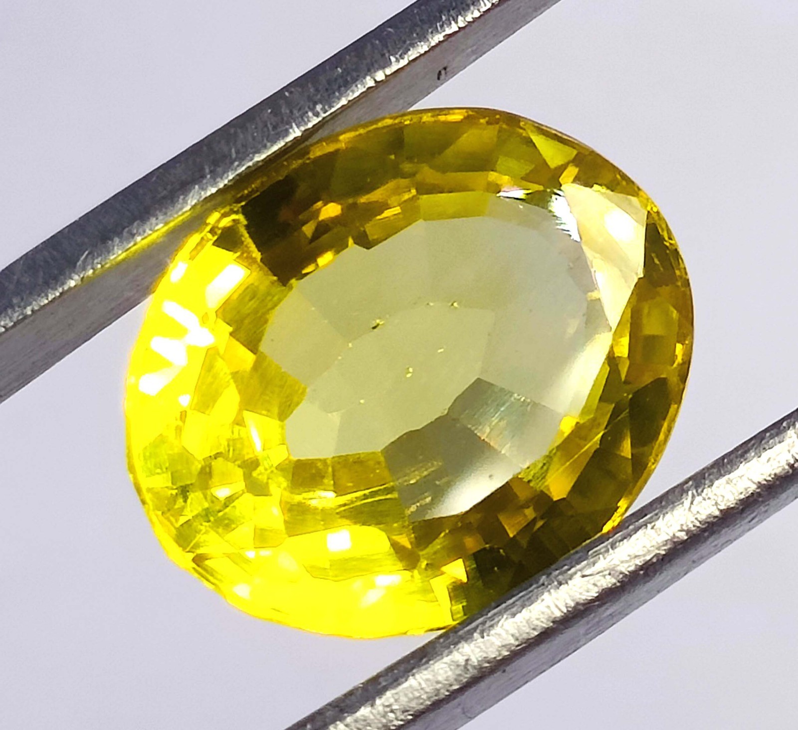 Natural Yellow Sapphire 16.55 Ct EGL Certified Oval Shape Loose Gemstone 6AGI