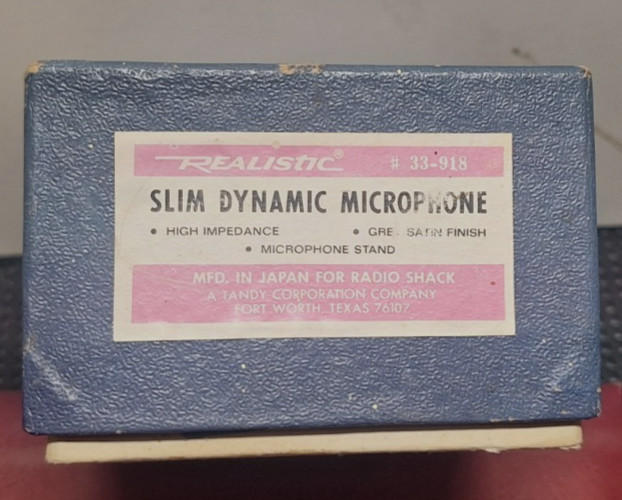 Vintage Realistic Radio Shack 33-918 Slim Dynamic Microphone with original box