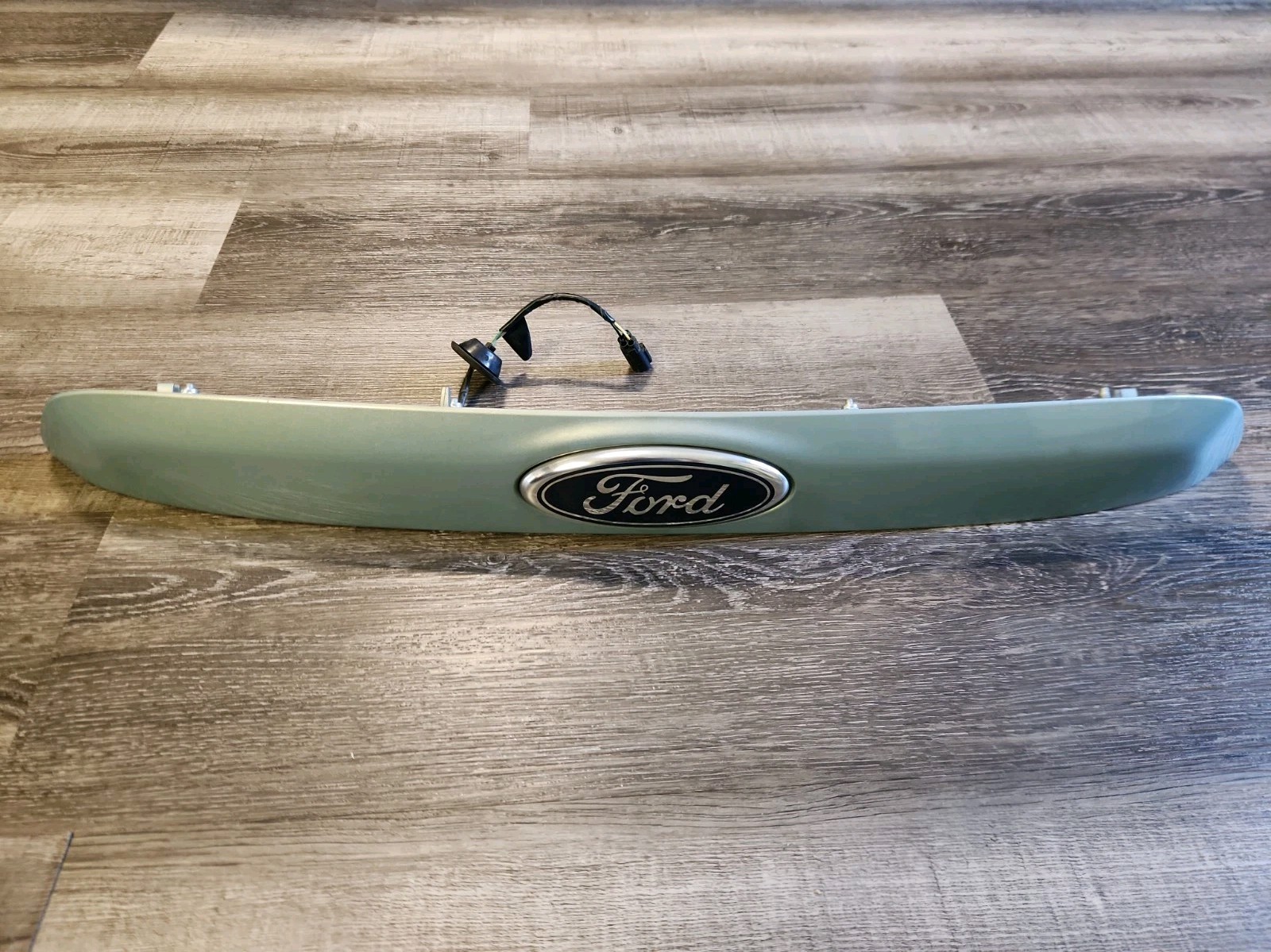 2013-2018 Ford C-Max Hybrid Rear Trunk Liftgate Release Handle Trim (No Camera) 2013-2018 Ford C-Max Hybrid Rear Trunk Liftgate Release Handle Trim (No Camera)