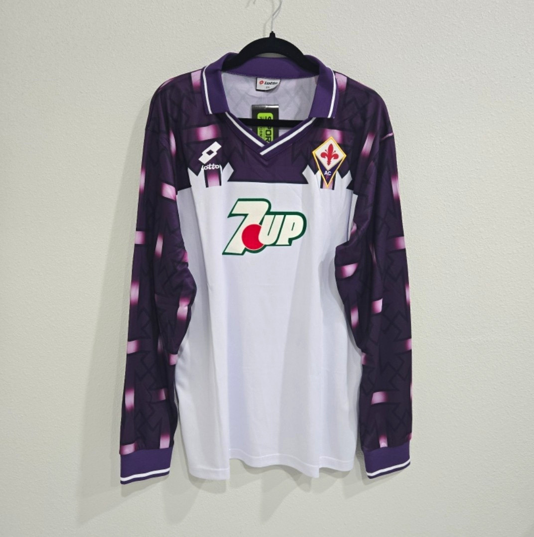 Fiorentina ACF 1992-93 Away Lotto Retro soccer jersey GABRIEL BATISTUTA #9 XXL Fiorentina ACF 1992-93 Away Lotto Retro soccer jersey GABRIEL BATISTUTA #9 XXL