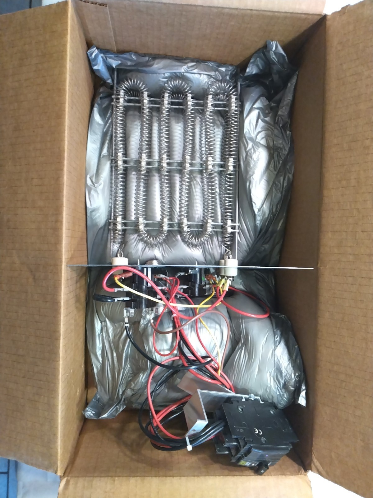 Electric Heat Strip Lennox ECB29-8CB-7P 8kw 240v New In Box See Pics Electric Heat Strip Lennox ECB29-8CB-7P 8kw 240v New In Box See Pics
