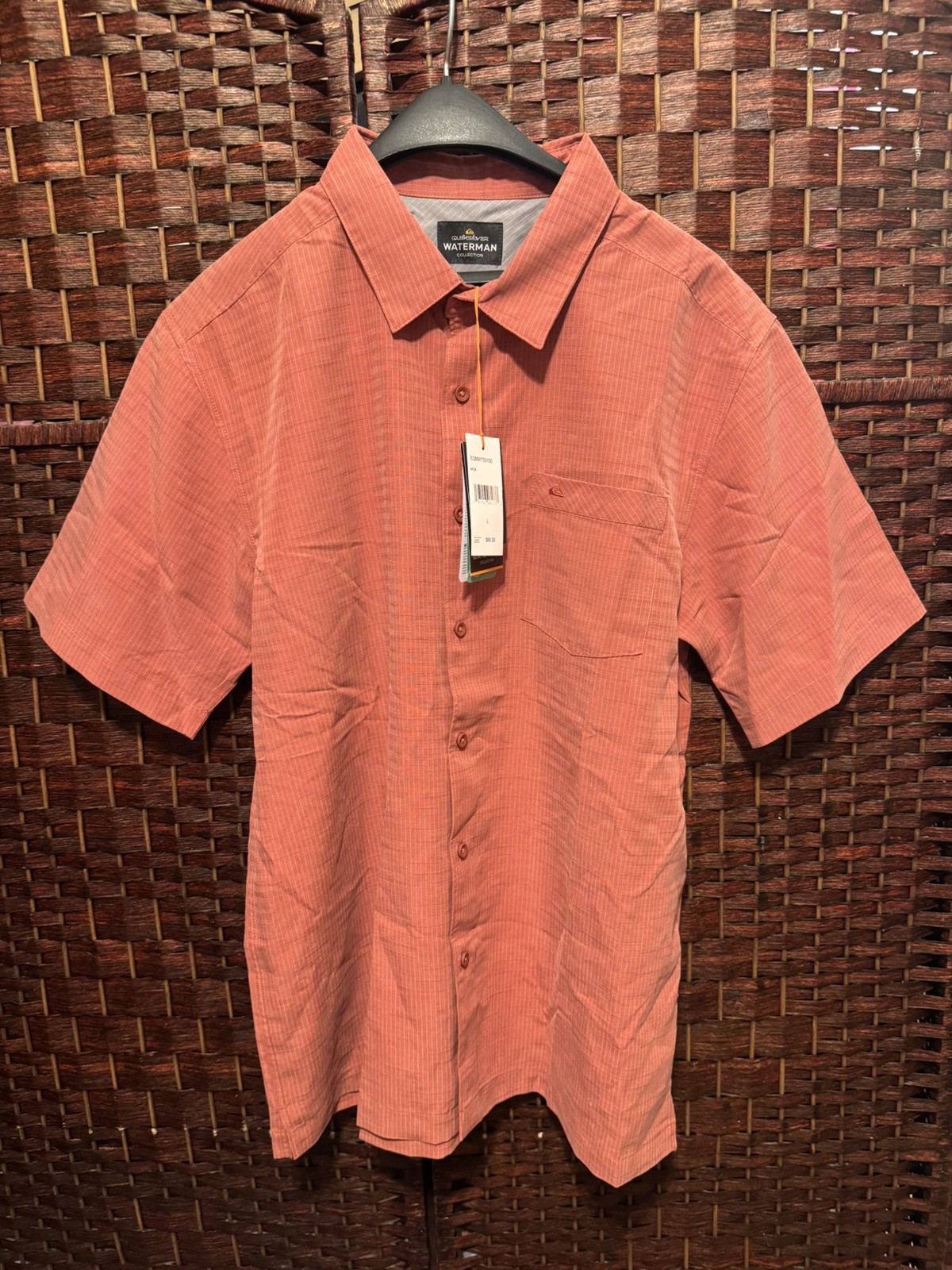 Quiksilver Waterman Check Orange Short Sleeve Button-Up Shirt/Men\'s Size Large Quiksilver Waterman Check Orange Short Sleeve Button-Up Shirt/Men\'s Size Large