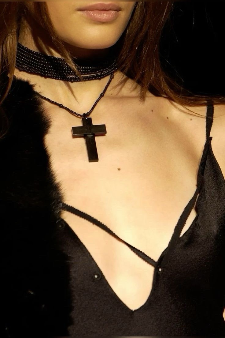 GUCCI by Tom Ford 2002 FW/Fall necklace