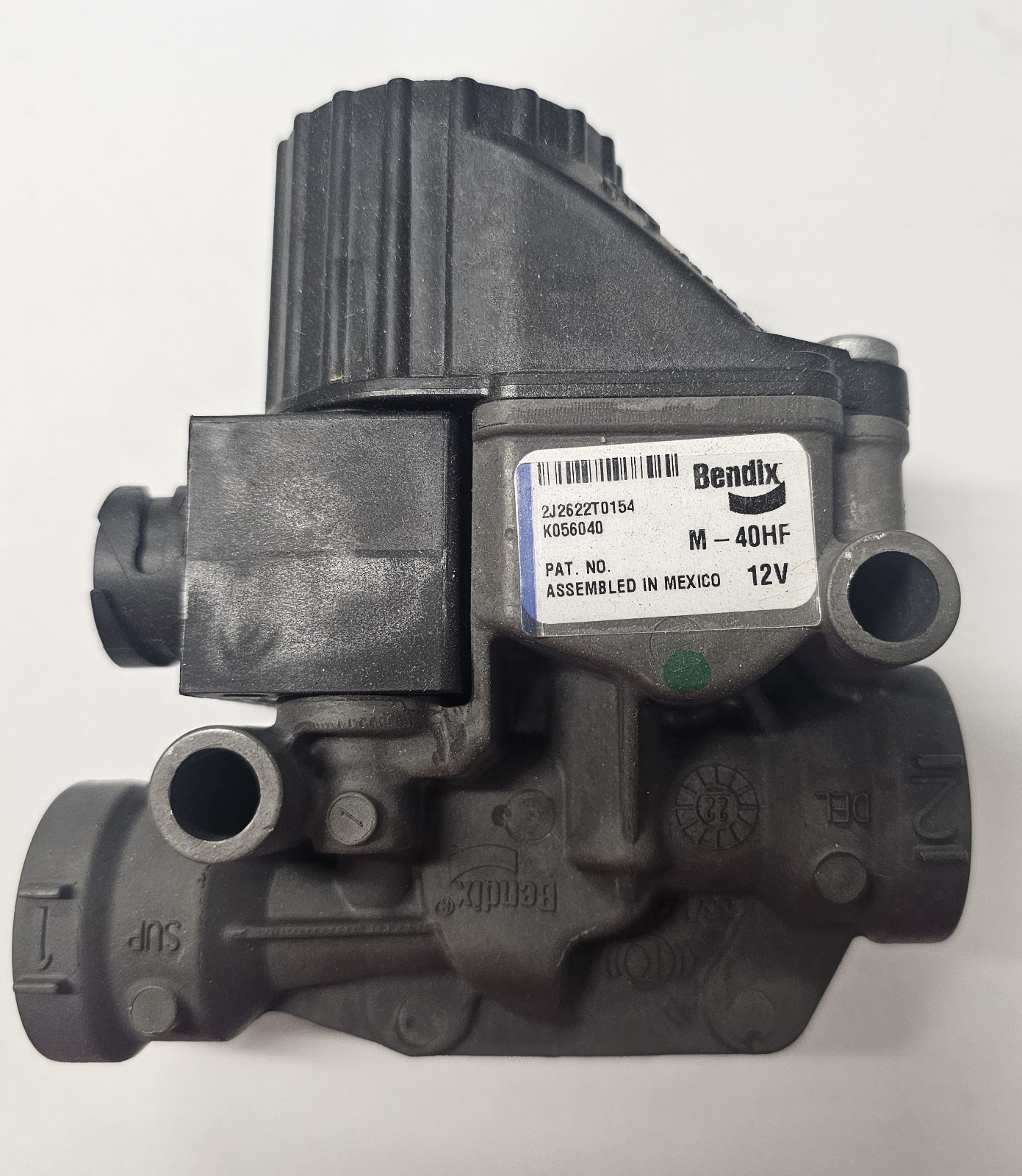 Genuine Bendix Volvo ABS Modulator Valve 85153115 K056040 Genuine Bendix Volvo ABS Modulator Valve 85153115 K056040