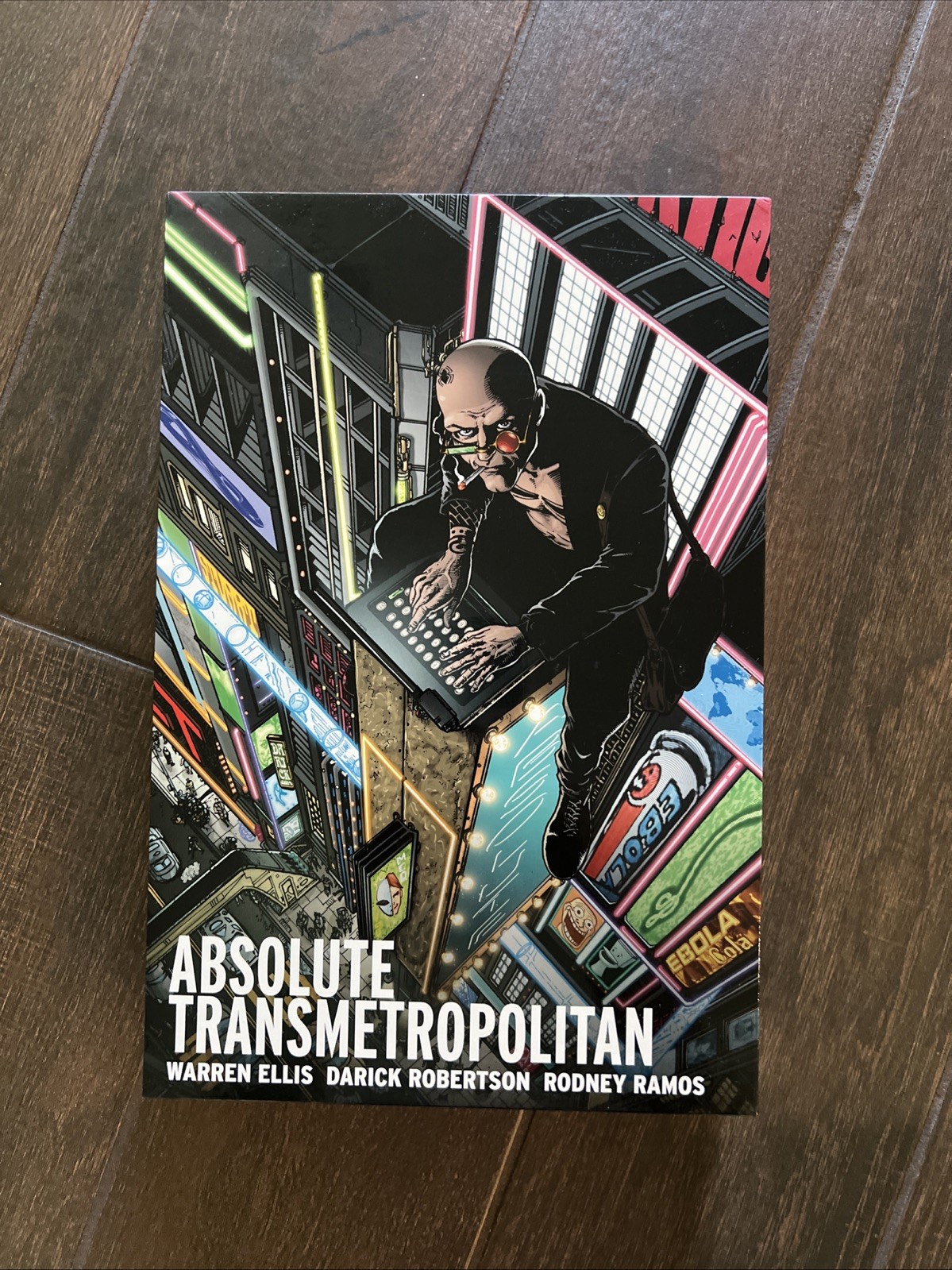 Absolute Transmetropolitan Vol 1 (1st Printing) by Ellis and Robertson