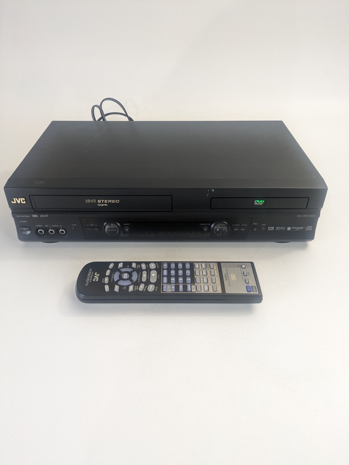 JVC HR-XVC20U DVD VCR Combo Player Recorder With Original Remote JVC HR-XVC20U DVD VCR Combo Player Recorder With Original Remote