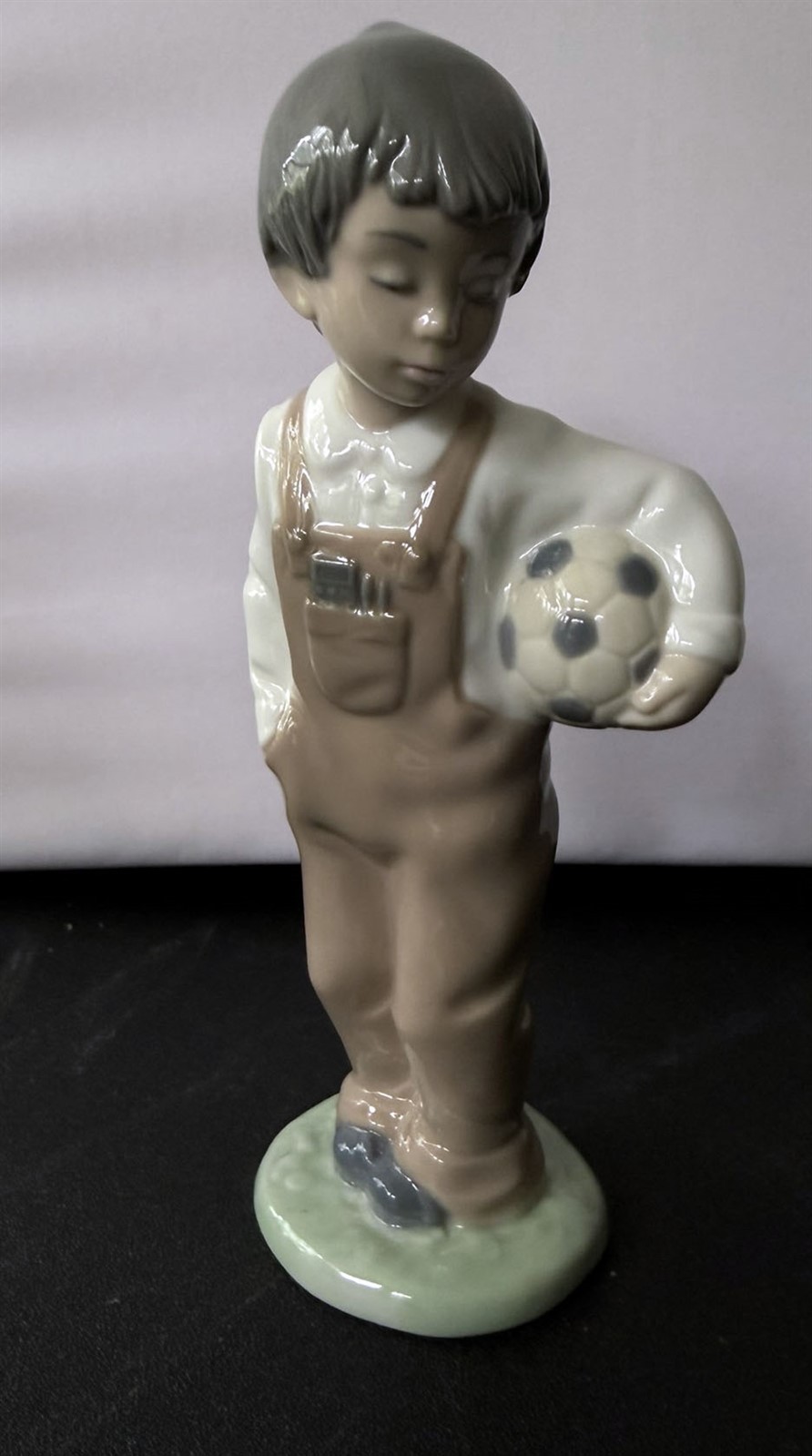 Vintage NAO by Lladró 