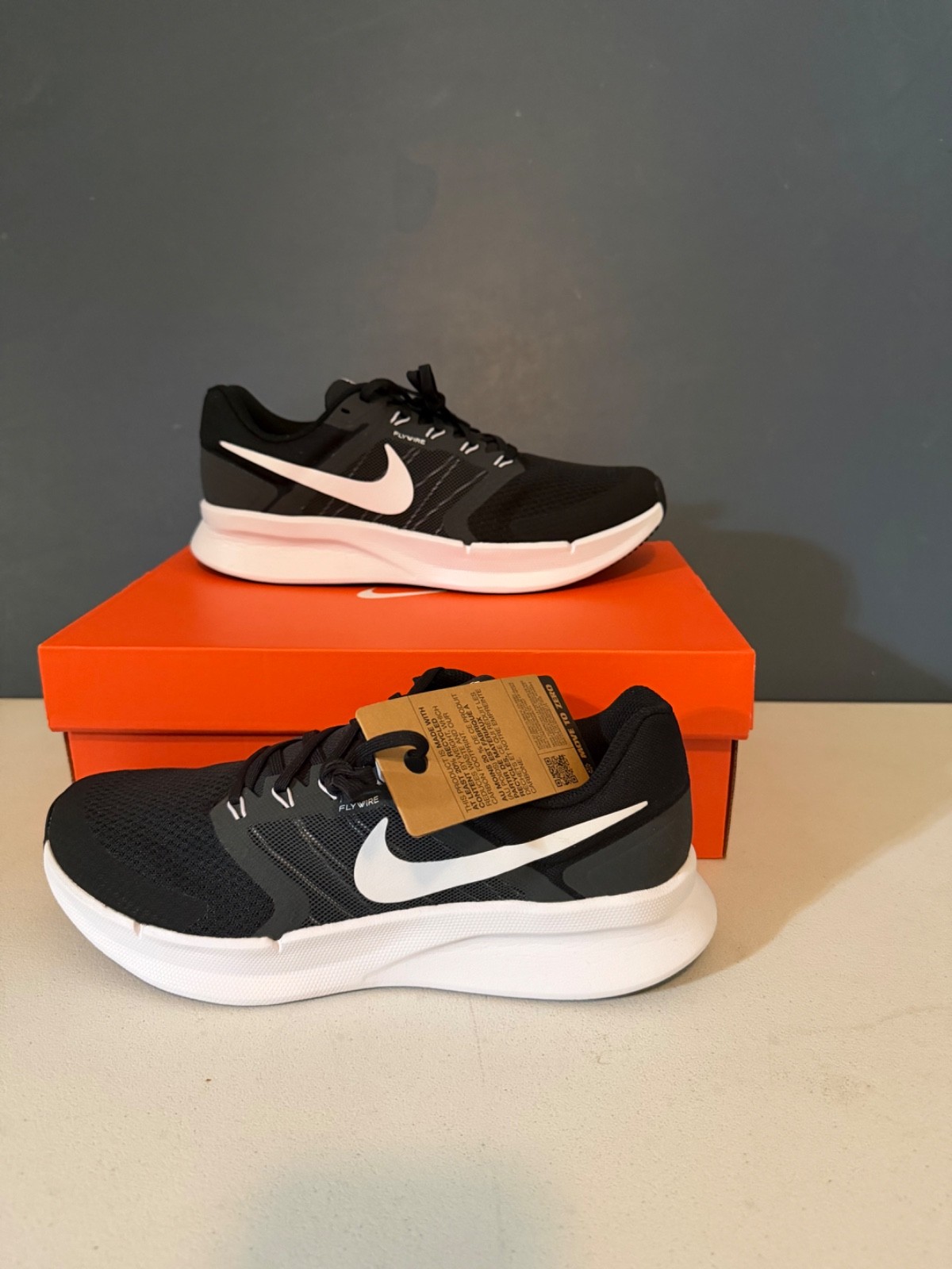 Size 10 - Nike Run Swift 3 Black White