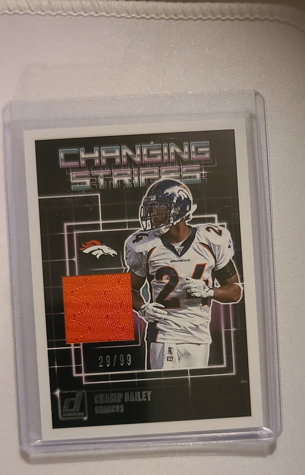 2018 Panini Donruss - Changing Stripes Jerseys Champ Bailey #CS-14 /99 (MEM) 2018 Panini Donruss - Changing Stripes Jerseys Champ Bailey #CS-14 /99 (MEM)