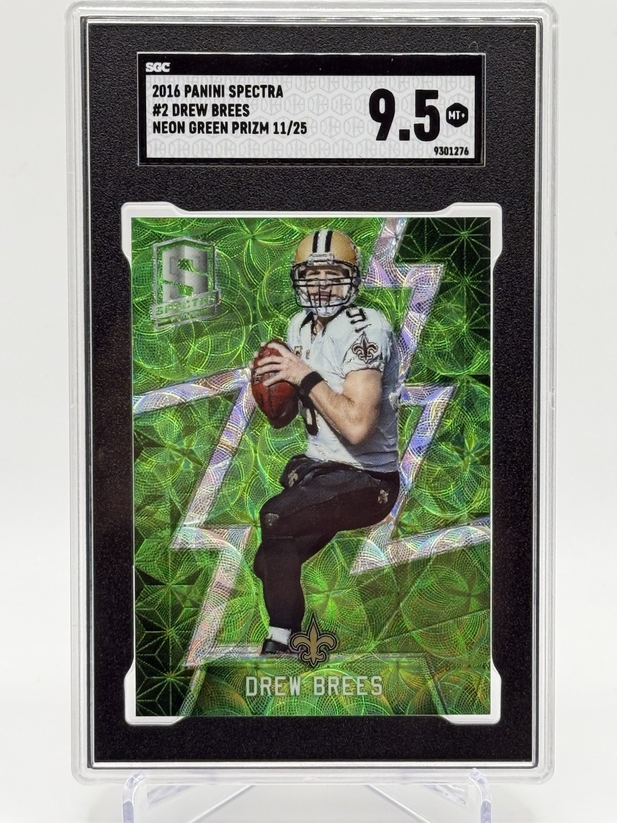 2016 Panini Spectra Drew Brees #2 Neon Green White Jersey 11/25 SGC 9.5 Saints