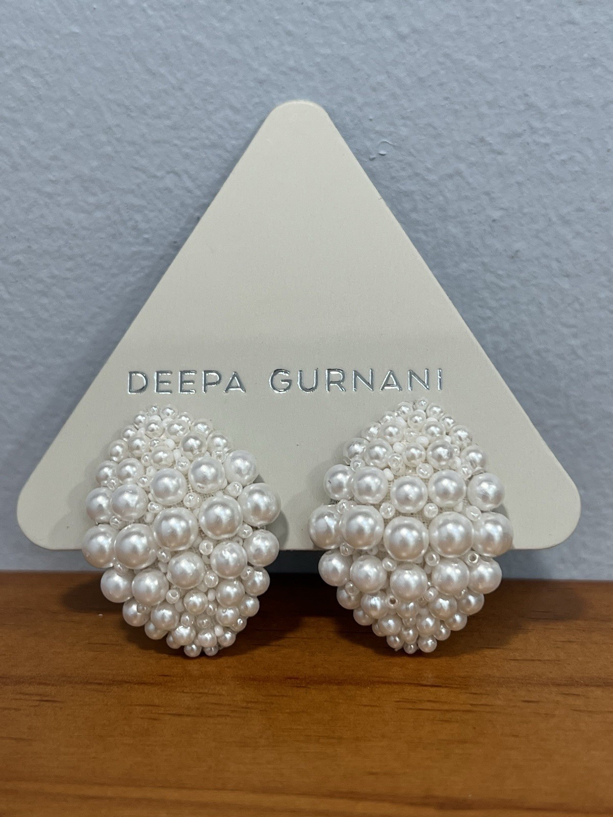 Deepa Gurnani Uma NWOT Graduated Faux Pearl Leather Back Earrings $80 Sold Out. Deepa Gurnani Uma NWOT Graduated Faux Pearl Leather Back Earrings $80 Sold Out.