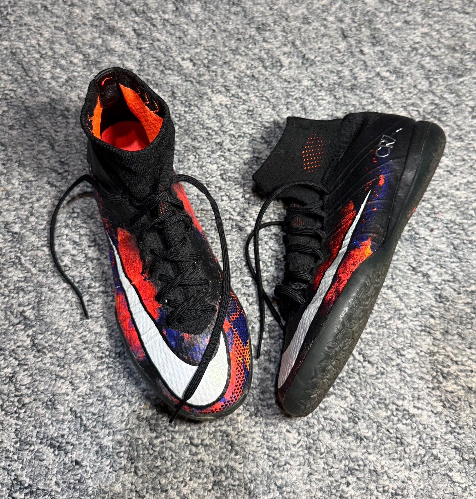 Nike MercurialX Proximo CR7 IC Savage Beauty UK 6 807566-018 Rare Lava Nike MercurialX Proximo CR7 IC Savage Beauty UK 6 807566-018 Rare Lava