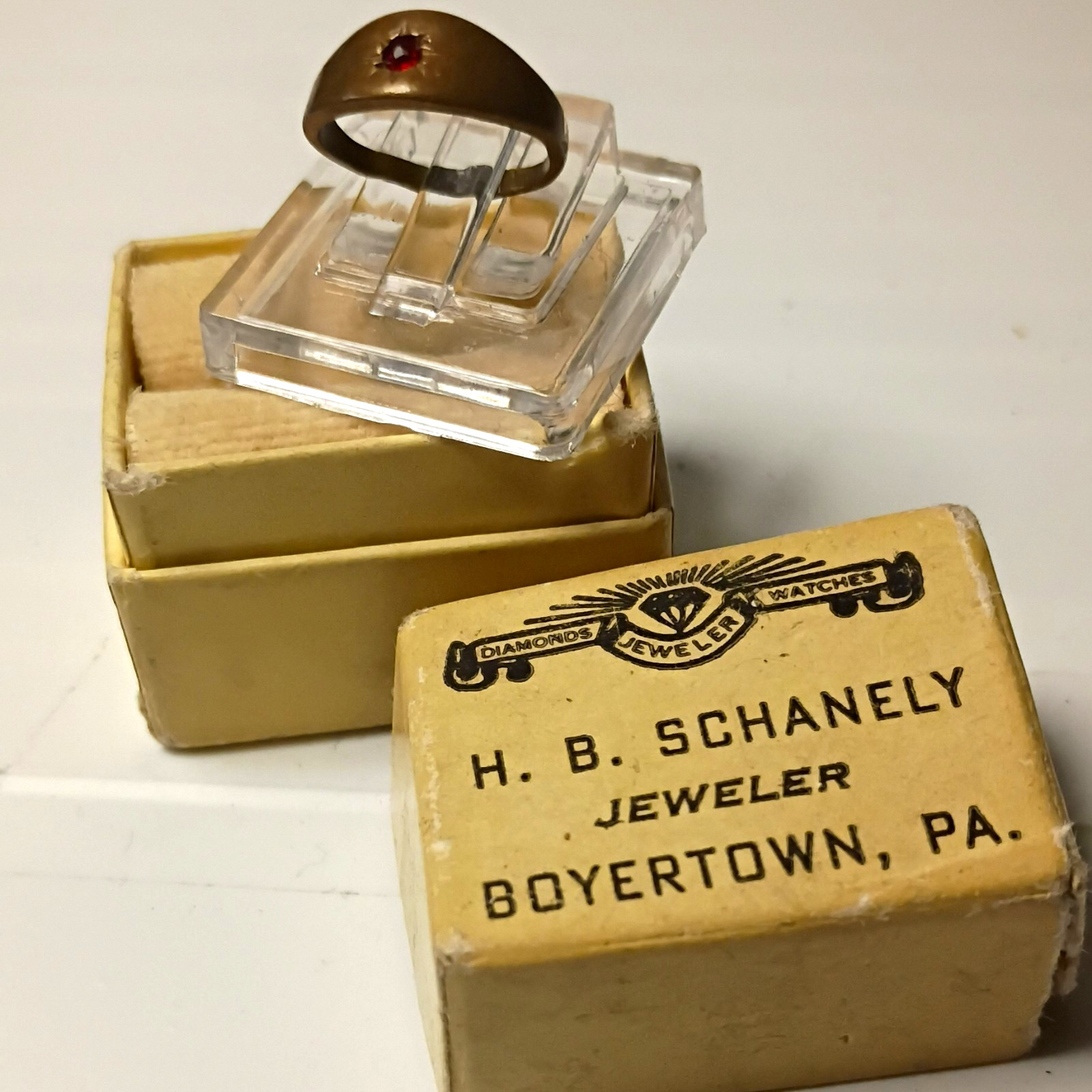 Antique Vintage Victorian Child\'s Ring in Original Box Antique Vintage Victorian Child\'s Ring in Original Box