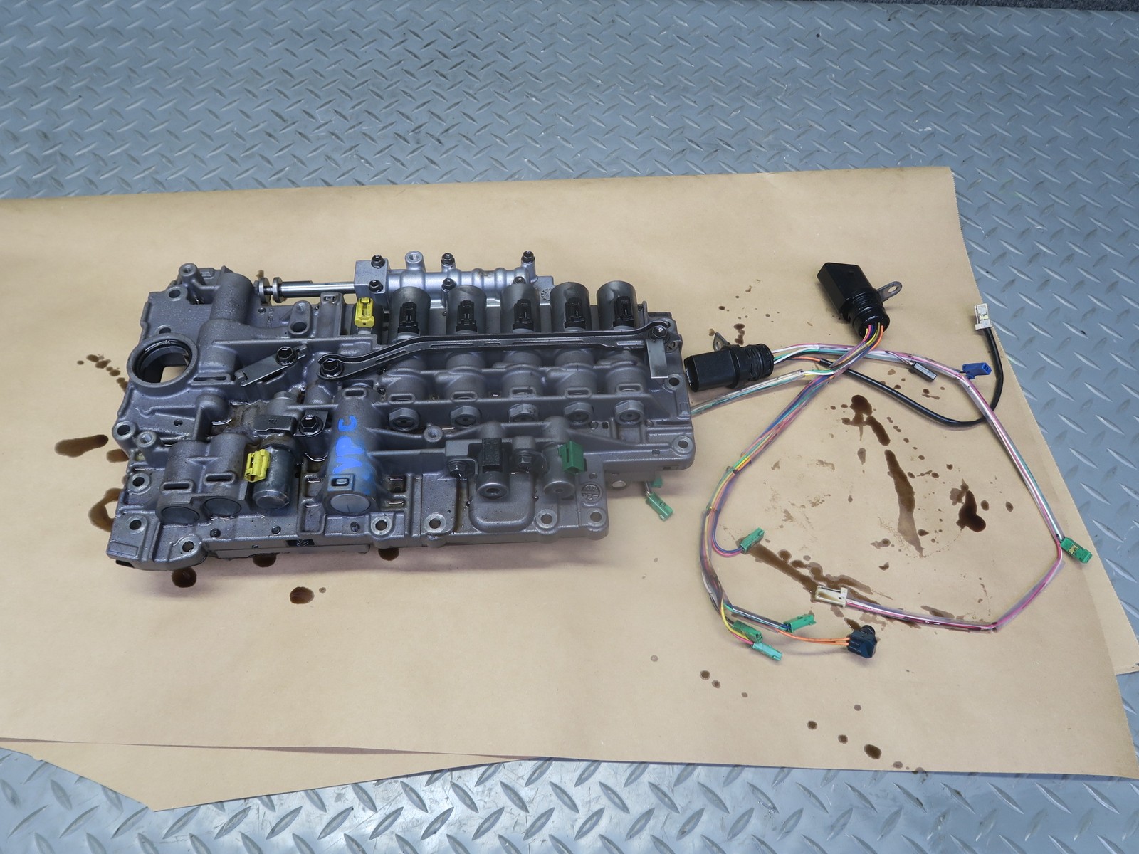 2011-2018 PORSCHE CAYENNE S 958 E-HYBRID A/T TRANSMISSION MECHATRONIC VALVE BODY