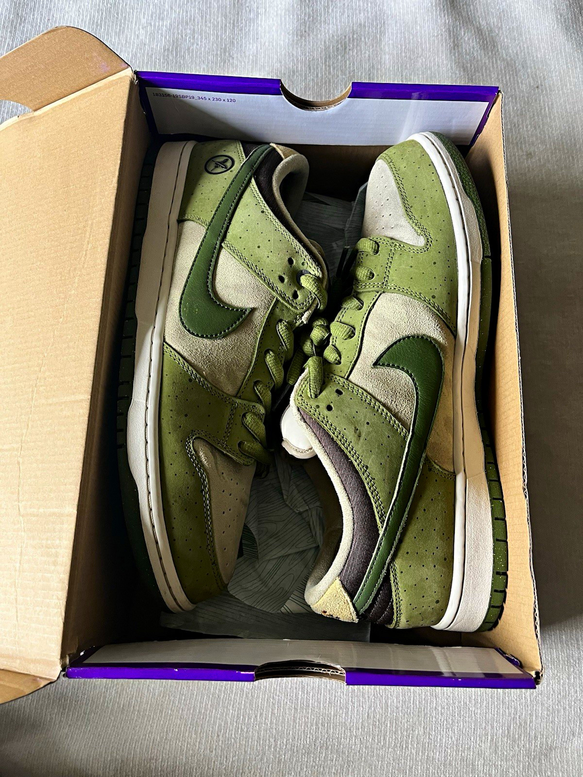 Nike SB Dunk Low Pro Skateboarding Shoes Green US Size 13 Medium (D)