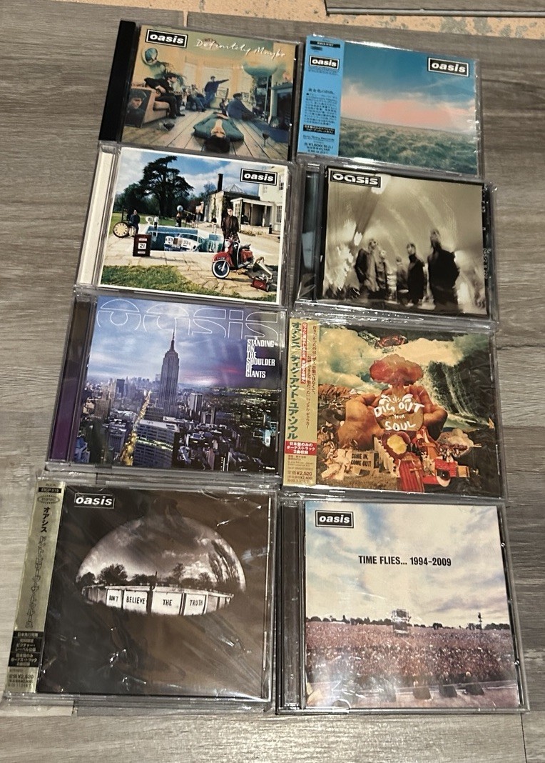 Oasis CD LOT Set U.S. + JAPAN Editions Definately Maybe Time Flies Be Here Now Oasis CD LOT Set U.S. + JAPAN Editions Definately Maybe Time Flies Be Here Now