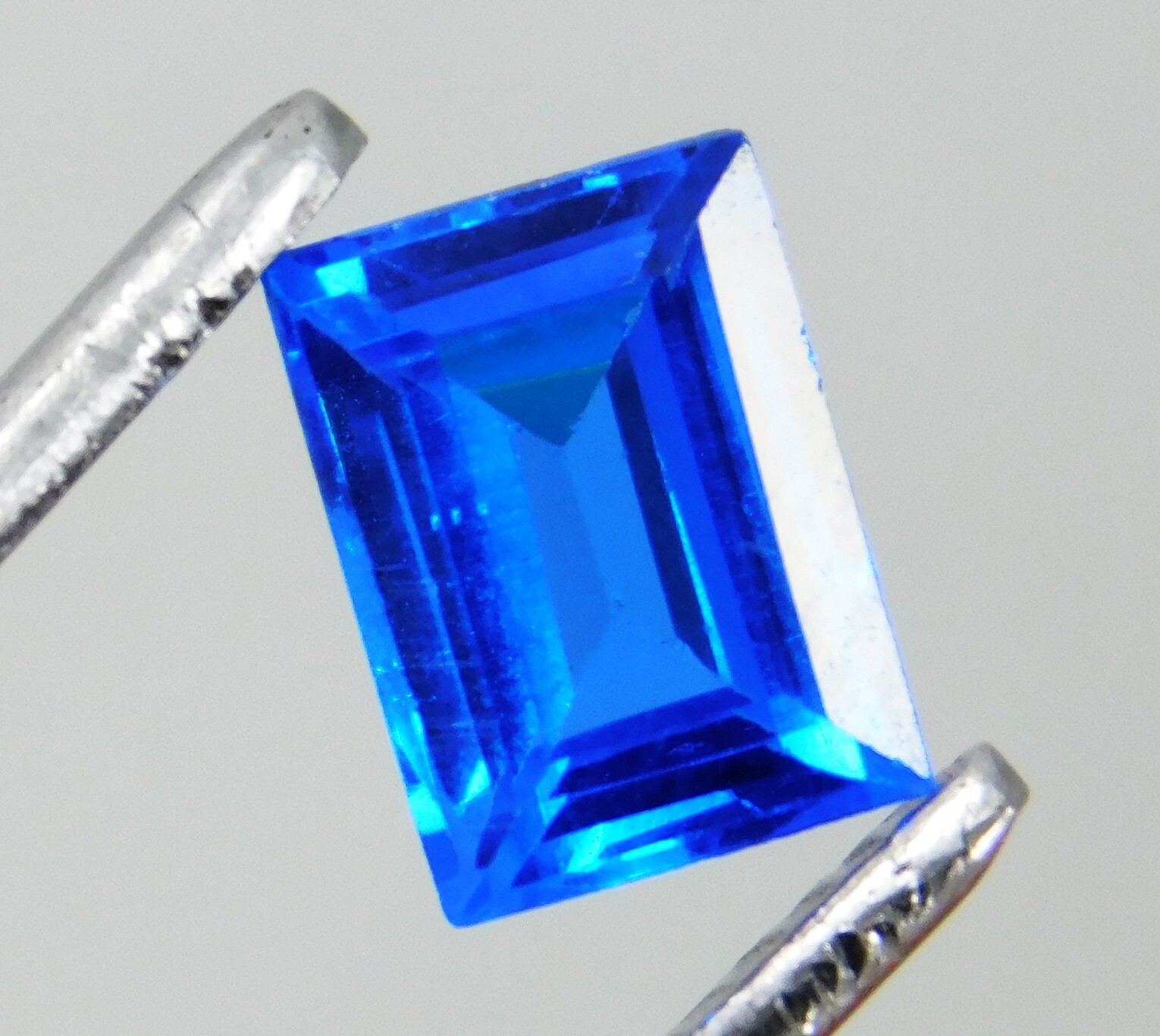 Certified 1.60 Ct Natural Tanzania Blue Tanzanite Emerald Shape Loose Gemstone