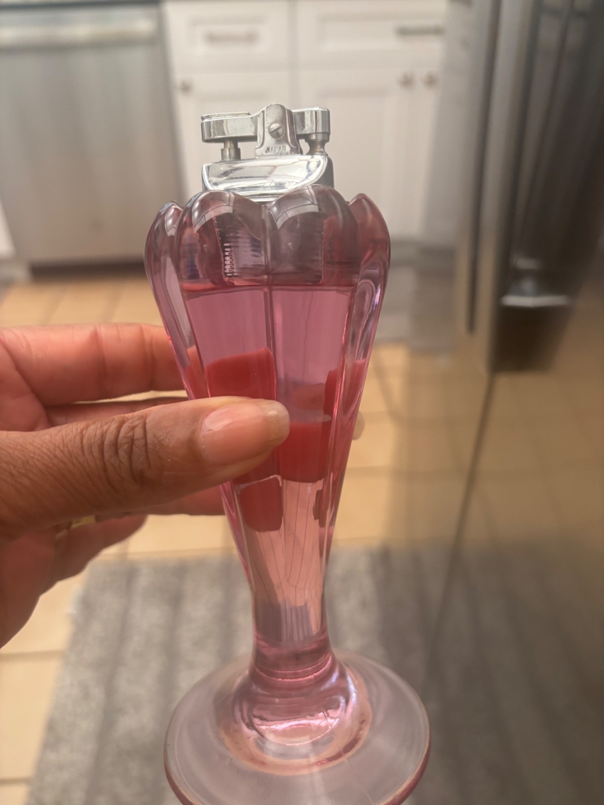Viking Glass - 1960's - Thistle Pink - 6 Petal Table not working . Viking Glass - 1960's - Thistle Pink - 6 Petal Table not working .
