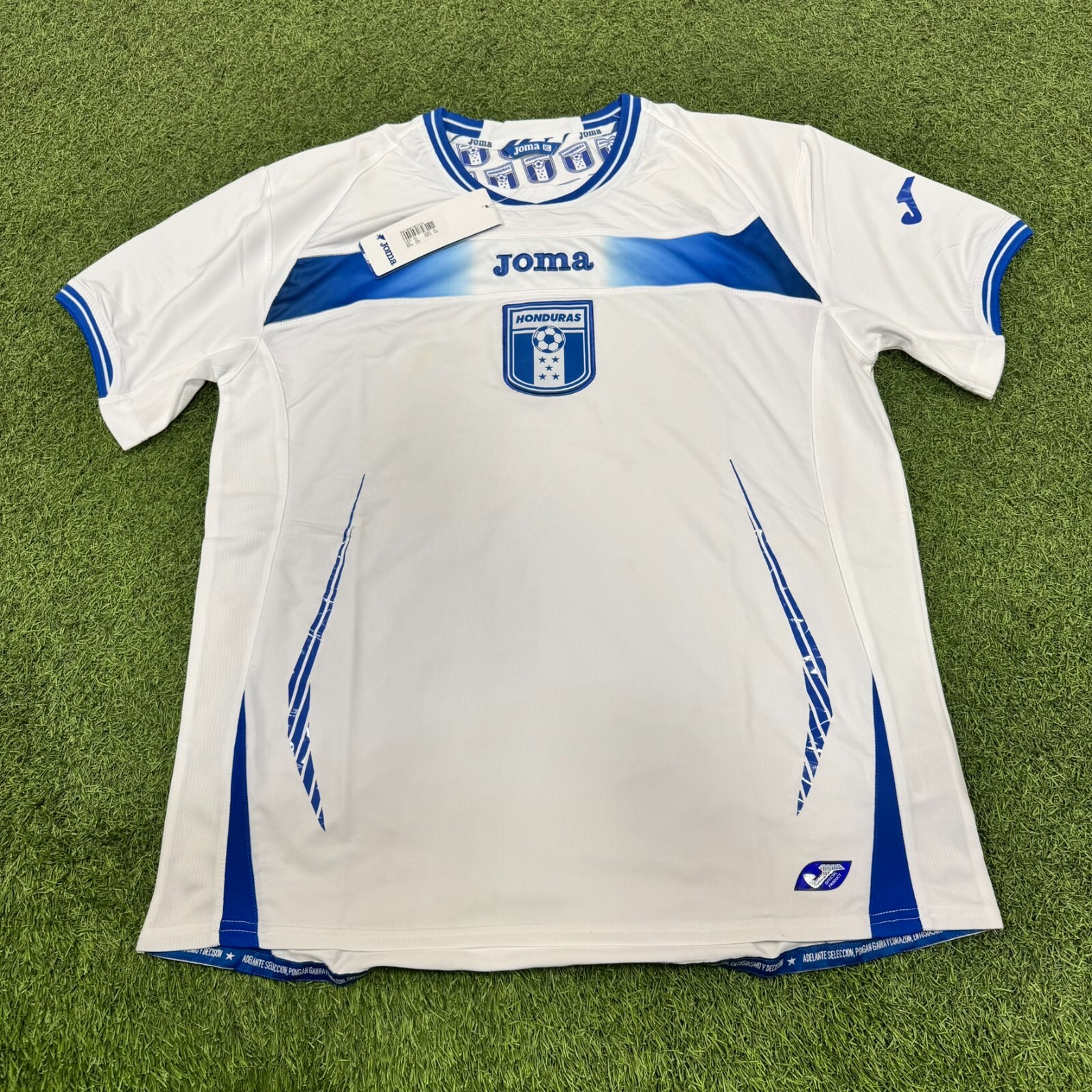 Joma Honduras Men's Home Soccer Jersey 10/11 Joma Honduras Men's Home Soccer Jersey 10/11