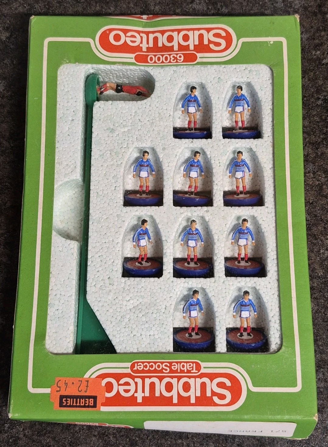 Vintage Subbuteo COMPLETE TEAM FRANCE The Football Game 63000 571 1983 In BOX Vintage Subbuteo COMPLETE TEAM FRANCE The Football Game 63000 571 1983 In BOX