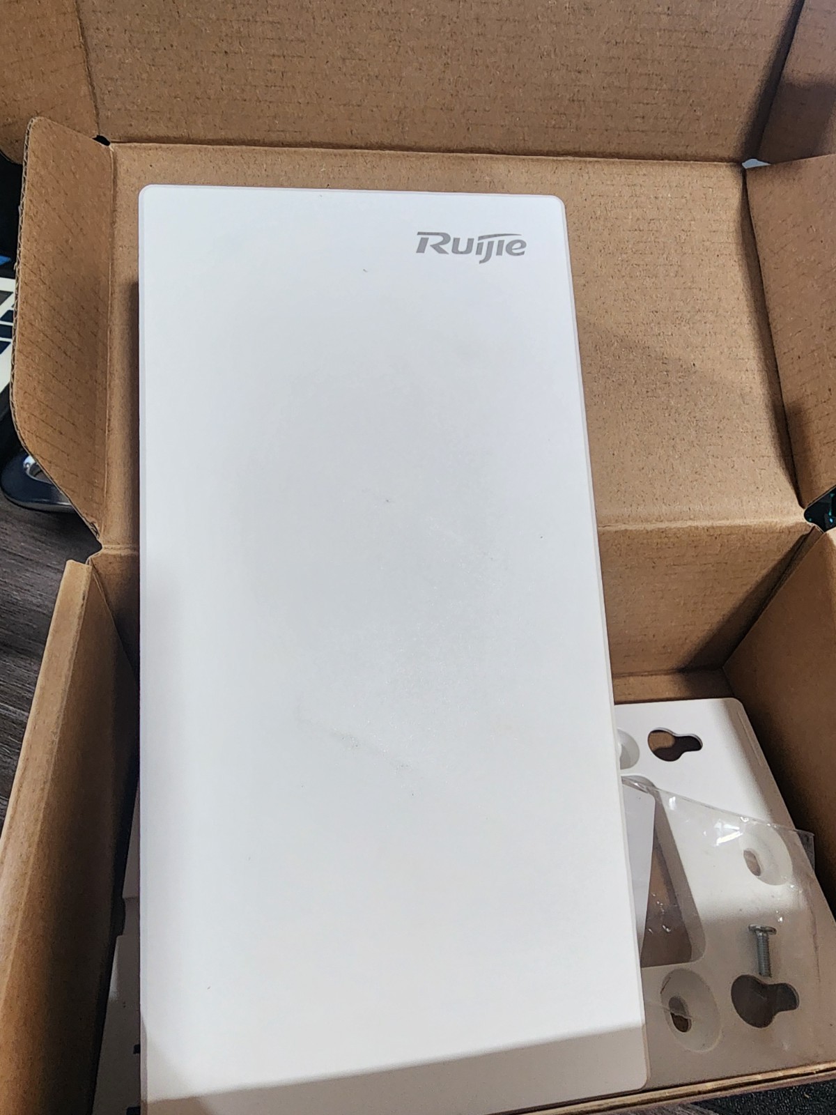 Ruijie RG-AP180-I V1.00 Wi-Fi 6 Wall Plate Access Point AX1775 Brand New OEM