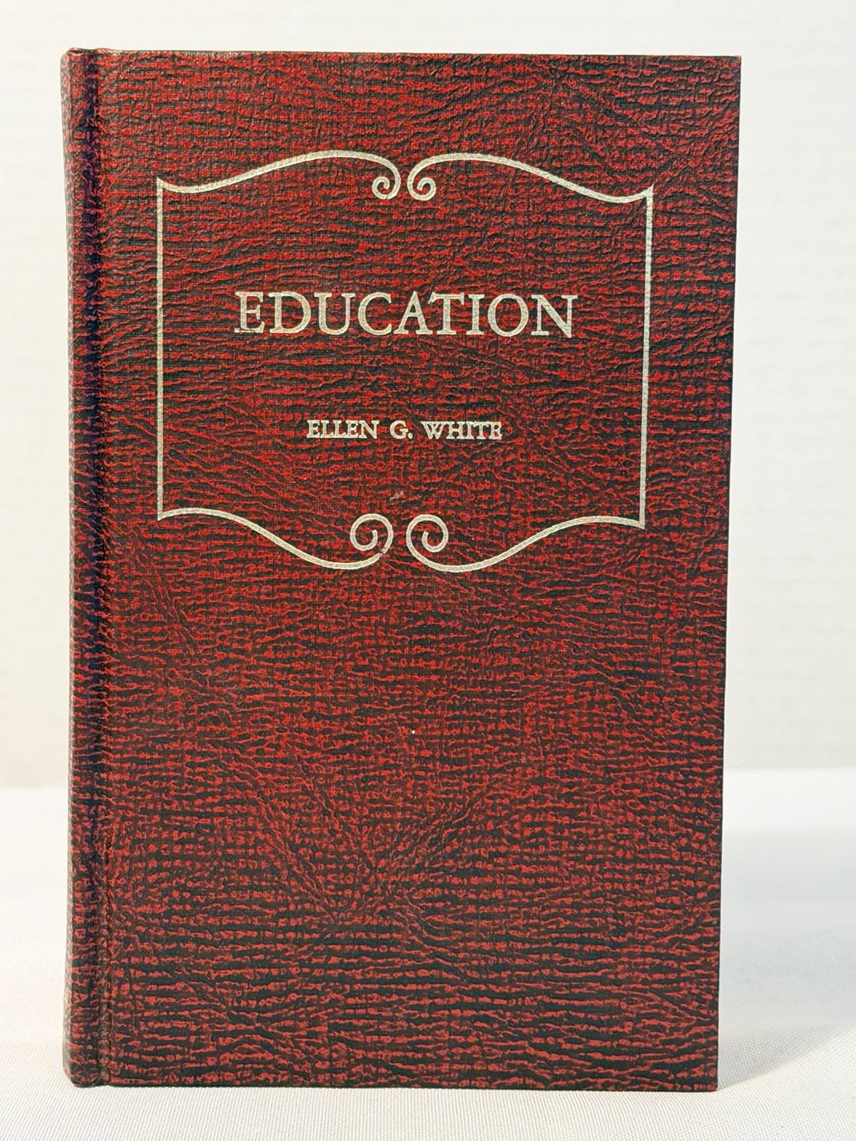 Education Ellen G White  1952 Hardcover pacific Press Publishing