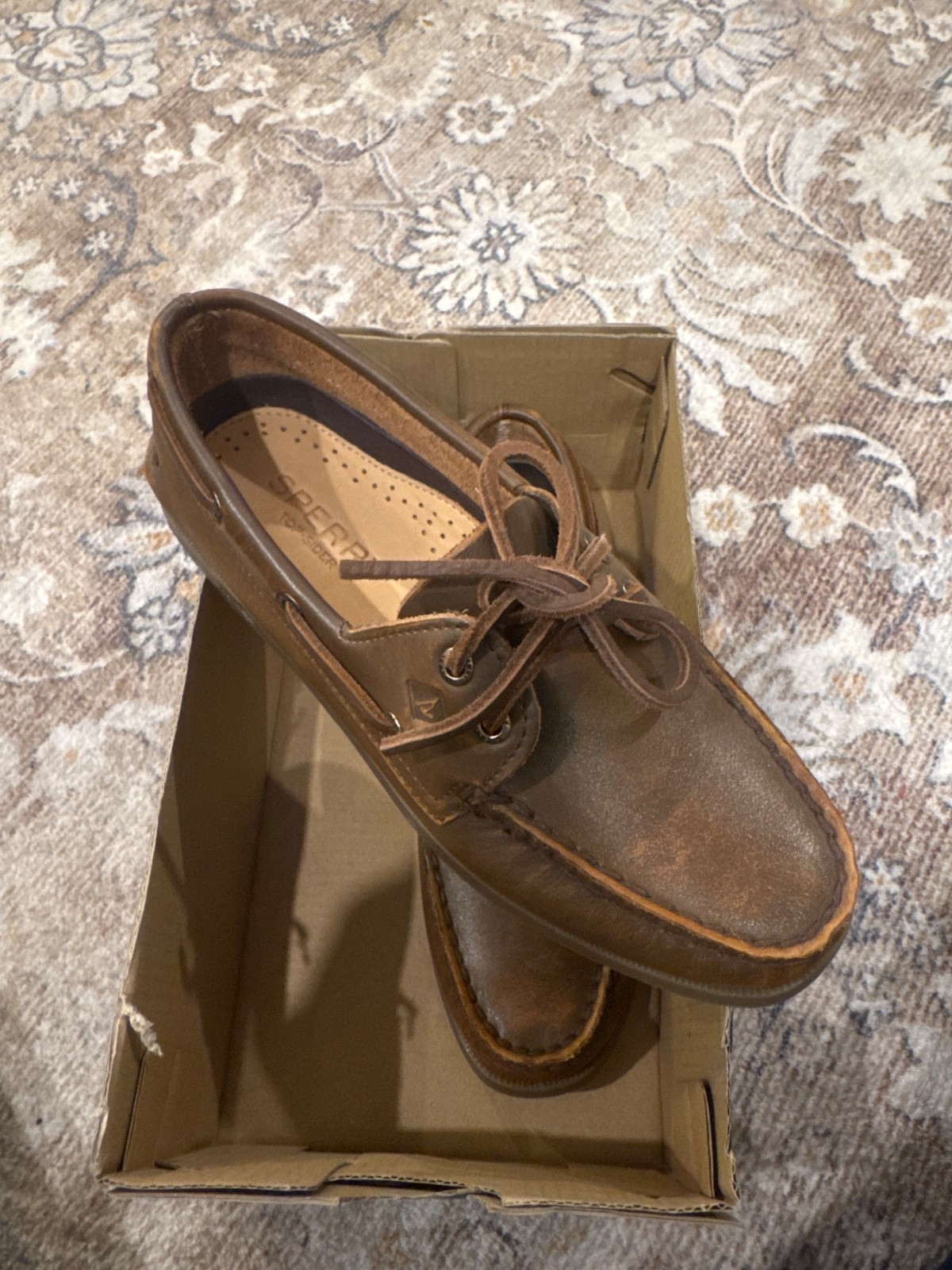sperry 2 eye boat top spider boat shoe, medium brown size 6.5, brand new
