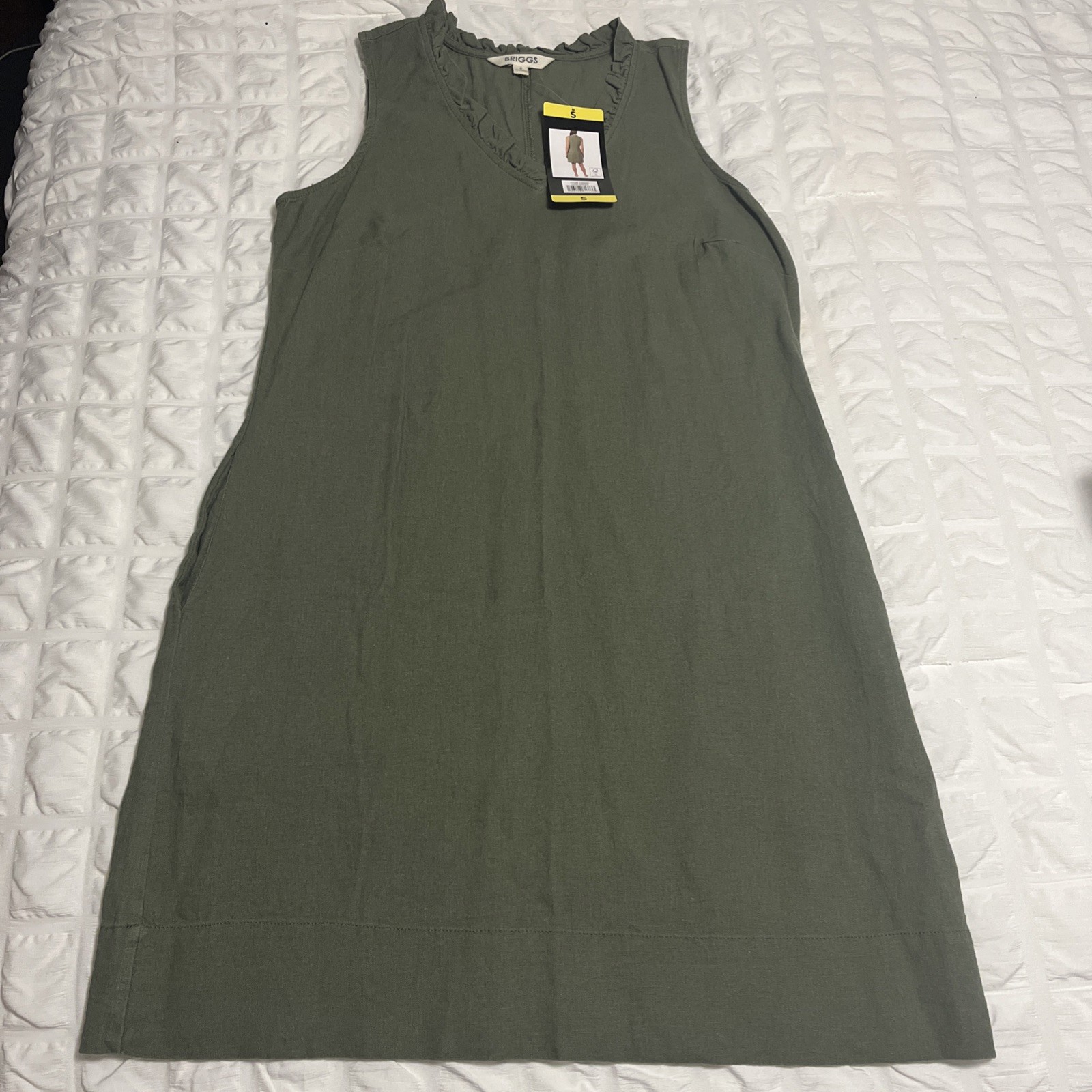 *NWT* Briggs Women’s Green Dress Size S *NWT* Briggs Women’s Green Dress Size S
