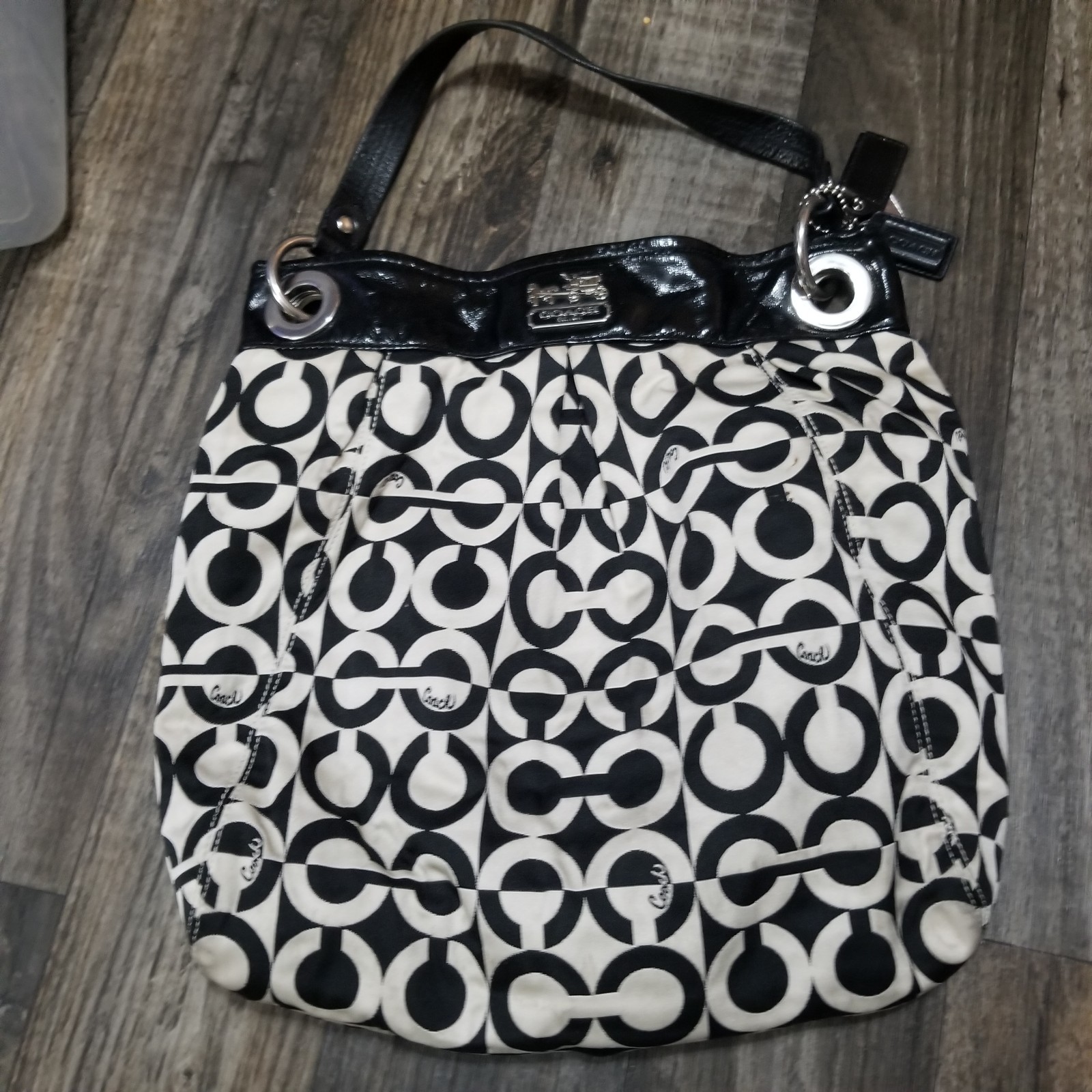 Coach Black/White All Over Print Purse Bag Silver Hardware Coach Black/White All Over Print Purse Bag Silver Hardware